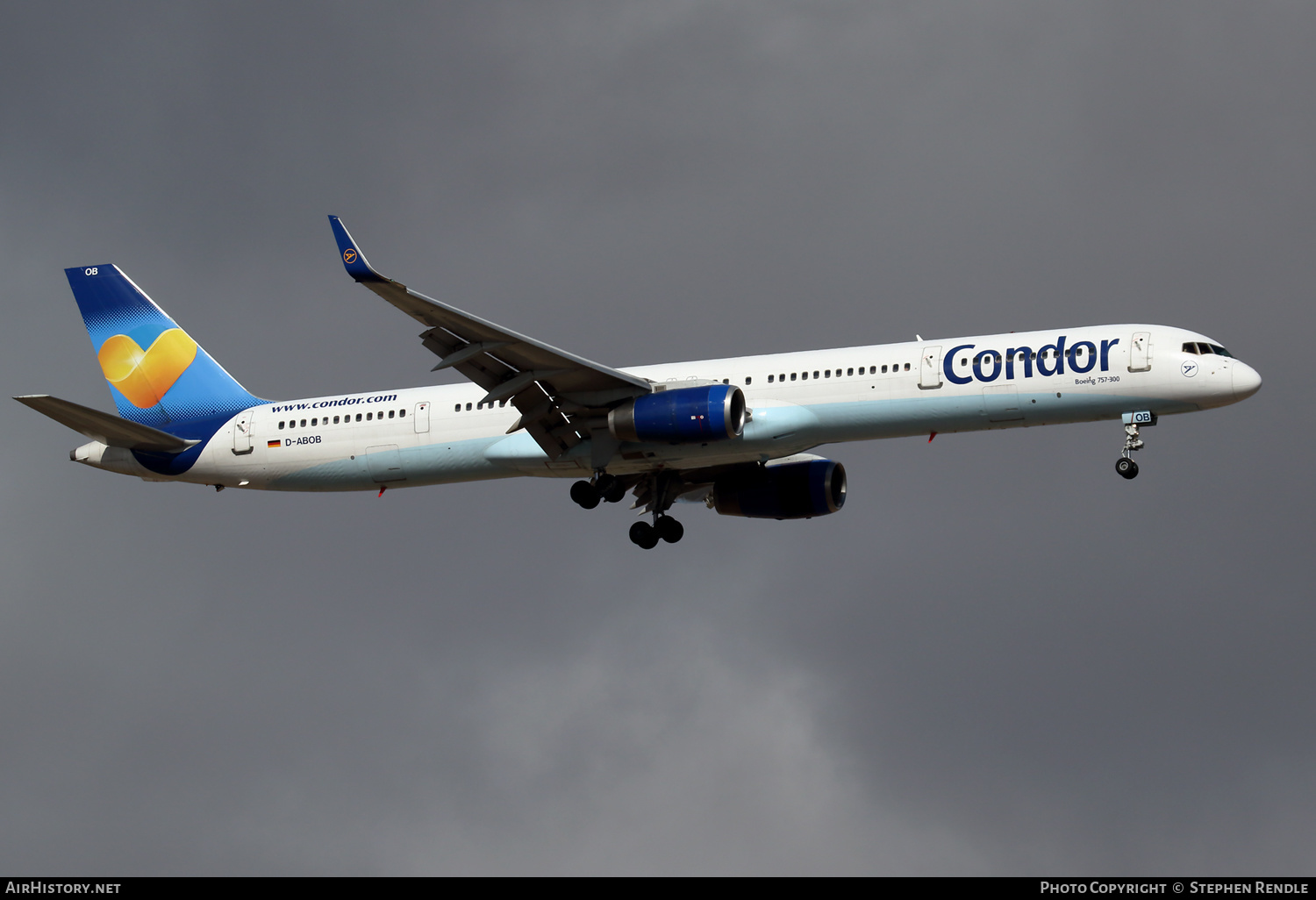 Aircraft Photo of D-ABOB | Boeing 757-330 | Condor Flugdienst | AirHistory.net #263414