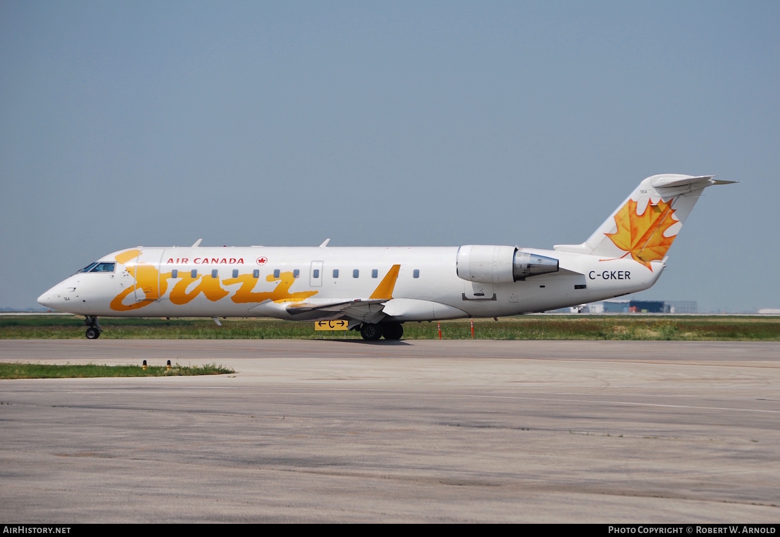 Aircraft Photo of C-GKER | Bombardier CRJ-200ER (CL-600-2B19) | Air Canada Jazz | AirHistory.net #263629