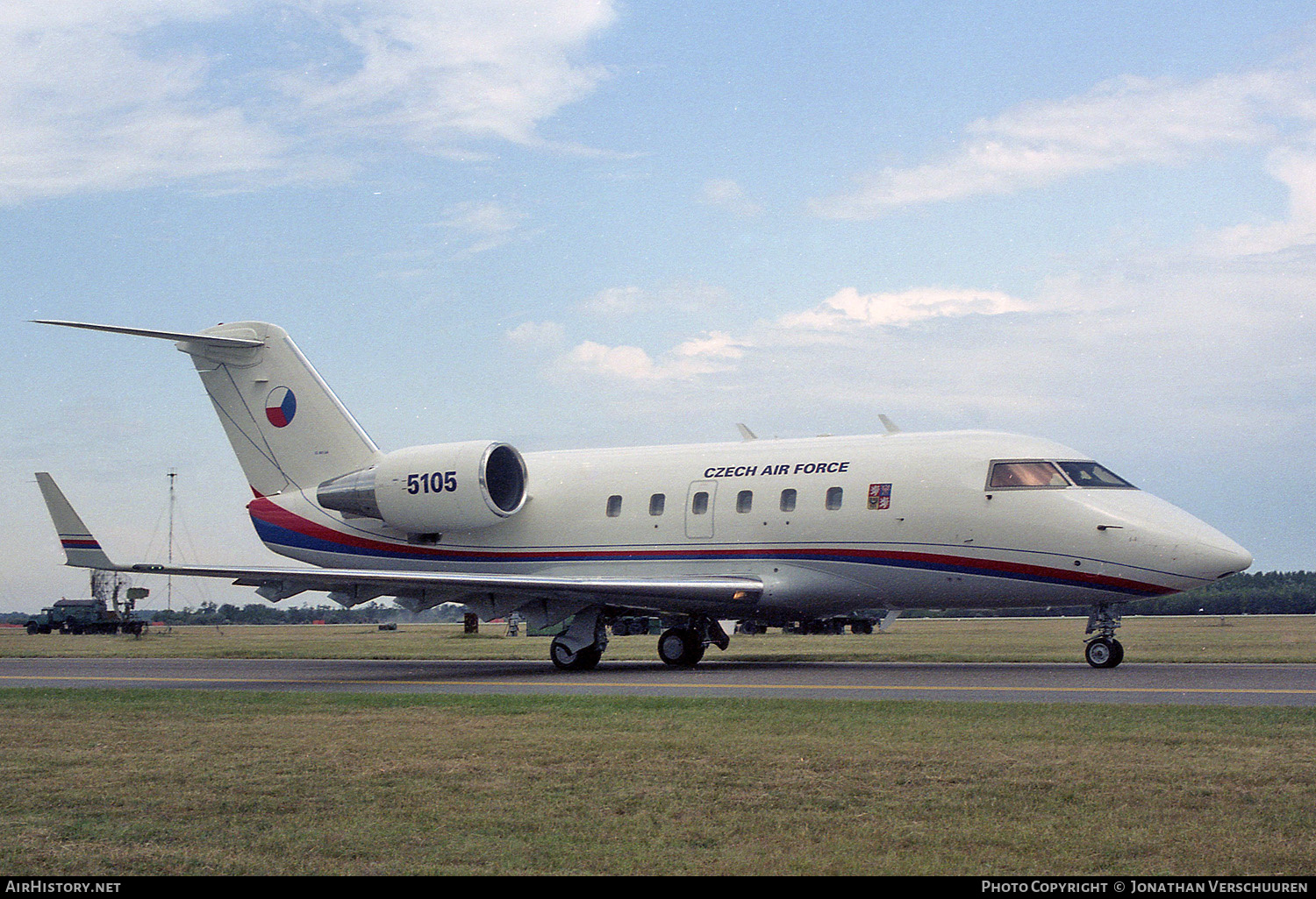 Aircraft Photo of 5105 | Canadair Challenger 601-3A (CL-600-2B16) | Czechia - Air Force | AirHistory.net #263702