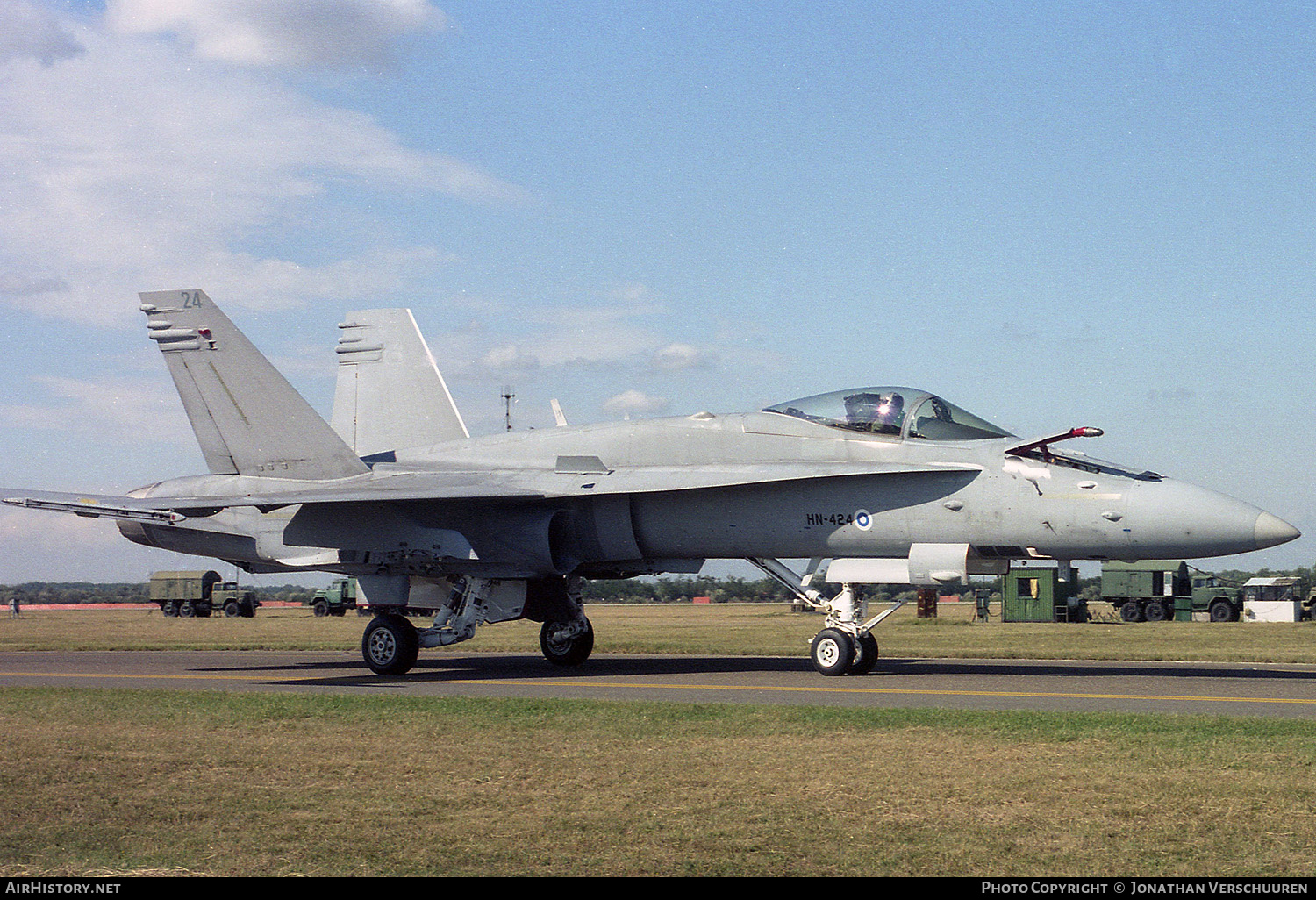 Aircraft Photo of HN-424 | McDonnell Douglas F/A-18C Hornet | Finland - Air Force | AirHistory.net #263765