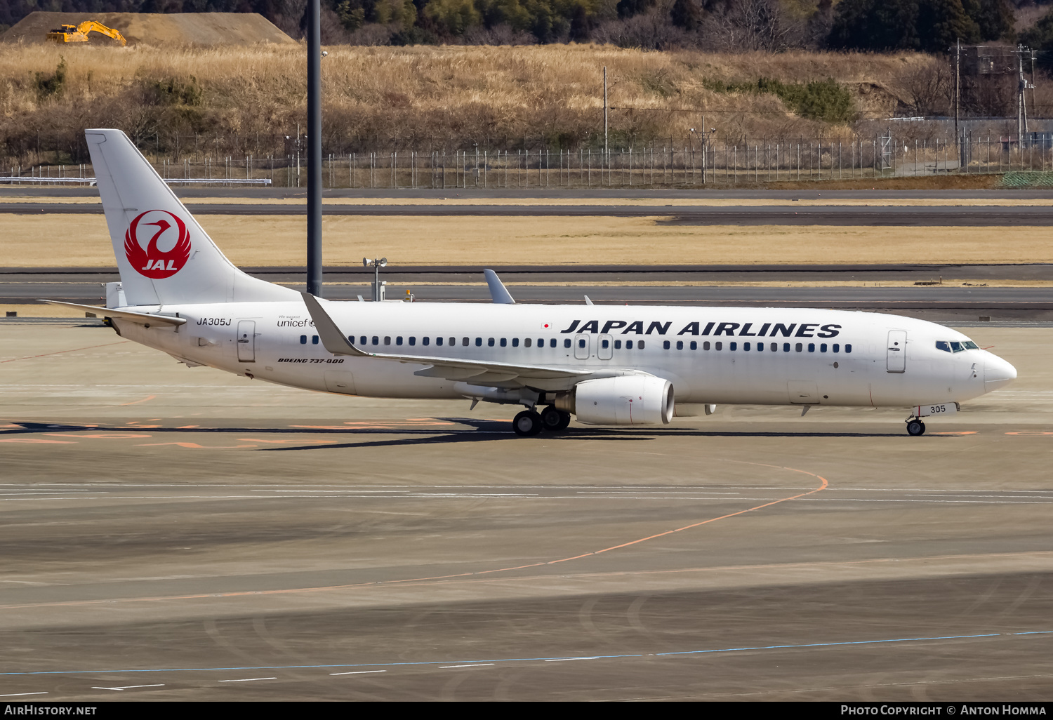 Aircraft Photo of JA305J | Boeing 737-846 | Japan Airlines - JAL | AirHistory.net #263771