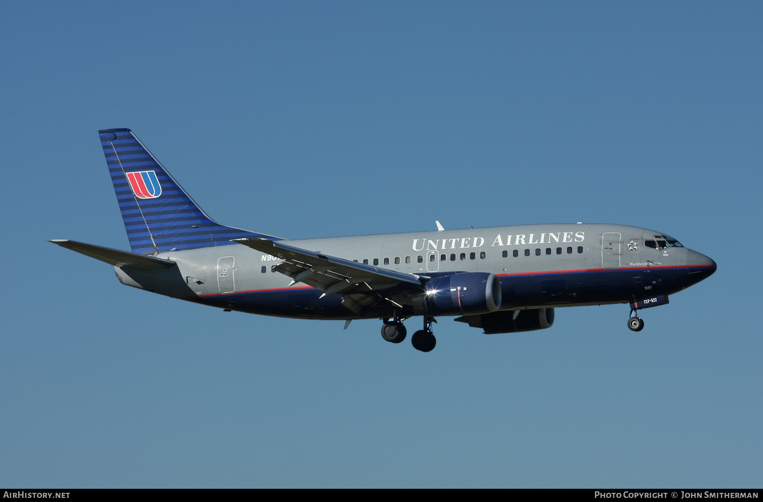 Aircraft Photo of N907UA | Boeing 737-522 | United Airlines | AirHistory.net #263895