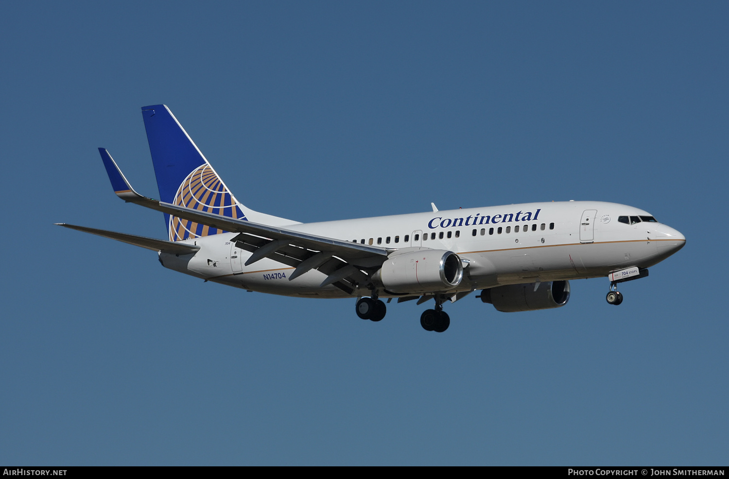 Aircraft Photo of N14704 | Boeing 737-724 | Continental Airlines | AirHistory.net #263970