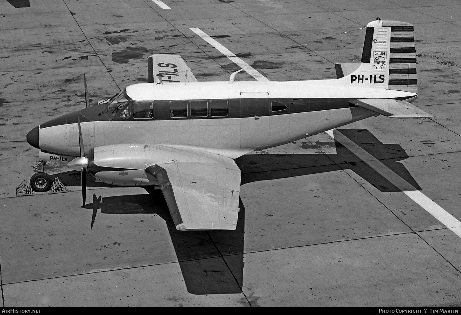 Aircraft Photo of PH-ILS | Beech 65 Queen Air | Philips | AirHistory.net #264063