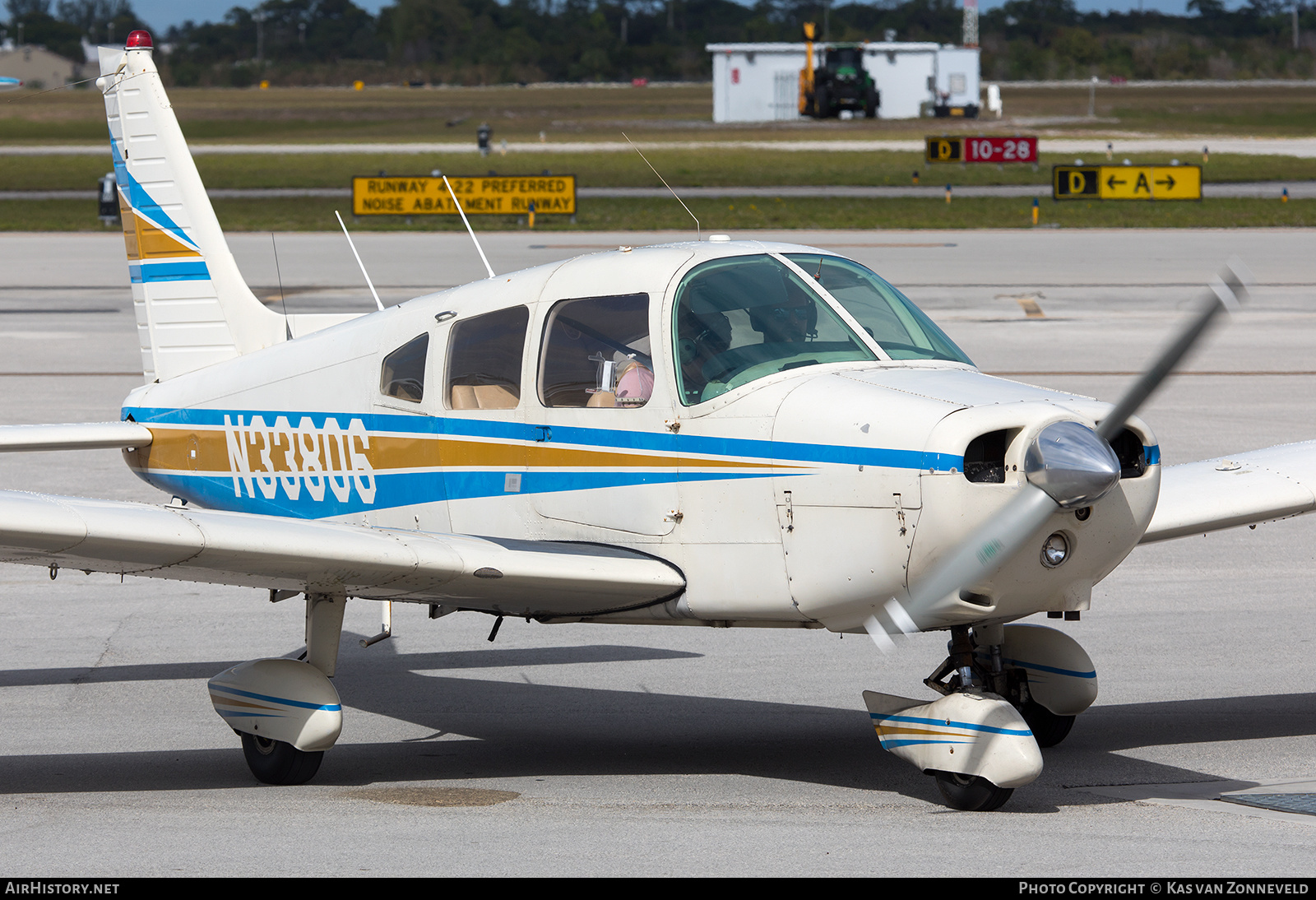 Aircraft Photo of N33806 | Piper PA-28-151 Cherokee Warrior | AirHistory.net #264099