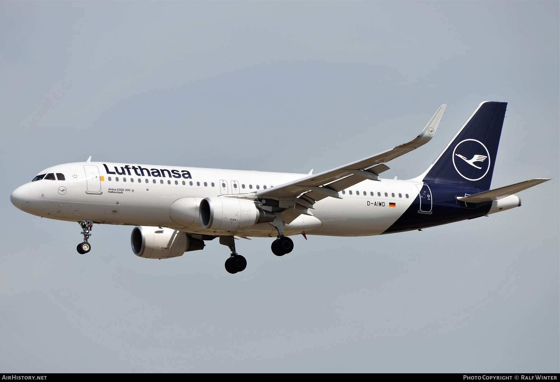 Aircraft Photo of D-AIWD | Airbus A320-214 | Lufthansa | AirHistory.net #264180