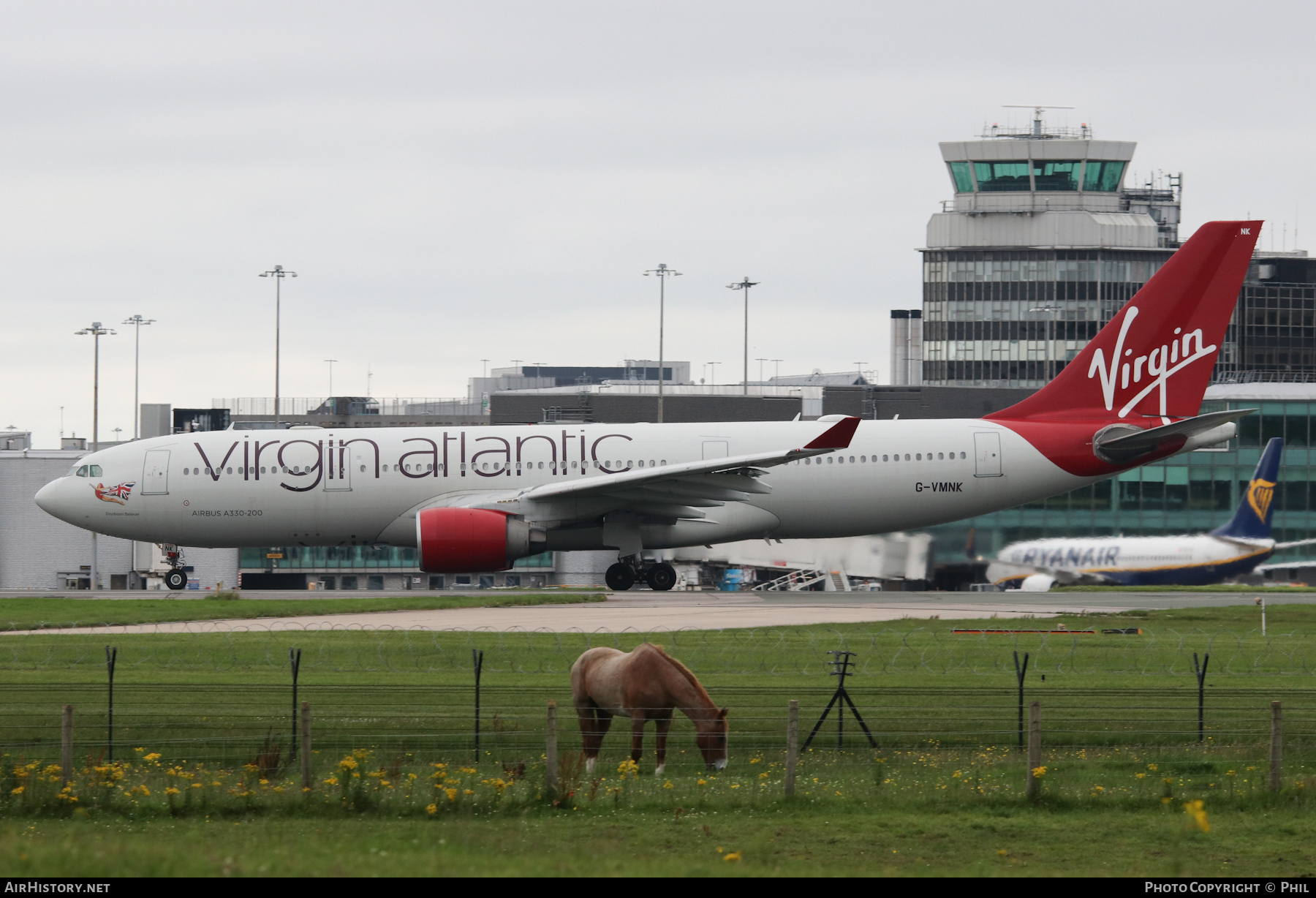 Aircraft Photo of G-VMNK | Airbus A330-223 | Virgin Atlantic Airways | AirHistory.net #264193