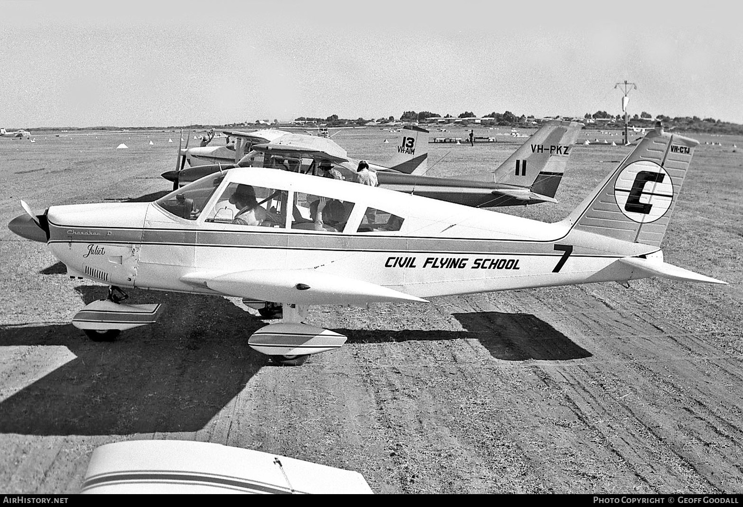 Aircraft Photo of VH-CTJ | Piper PA-28-180 Cherokee D | Civil Flying School | AirHistory.net #264294