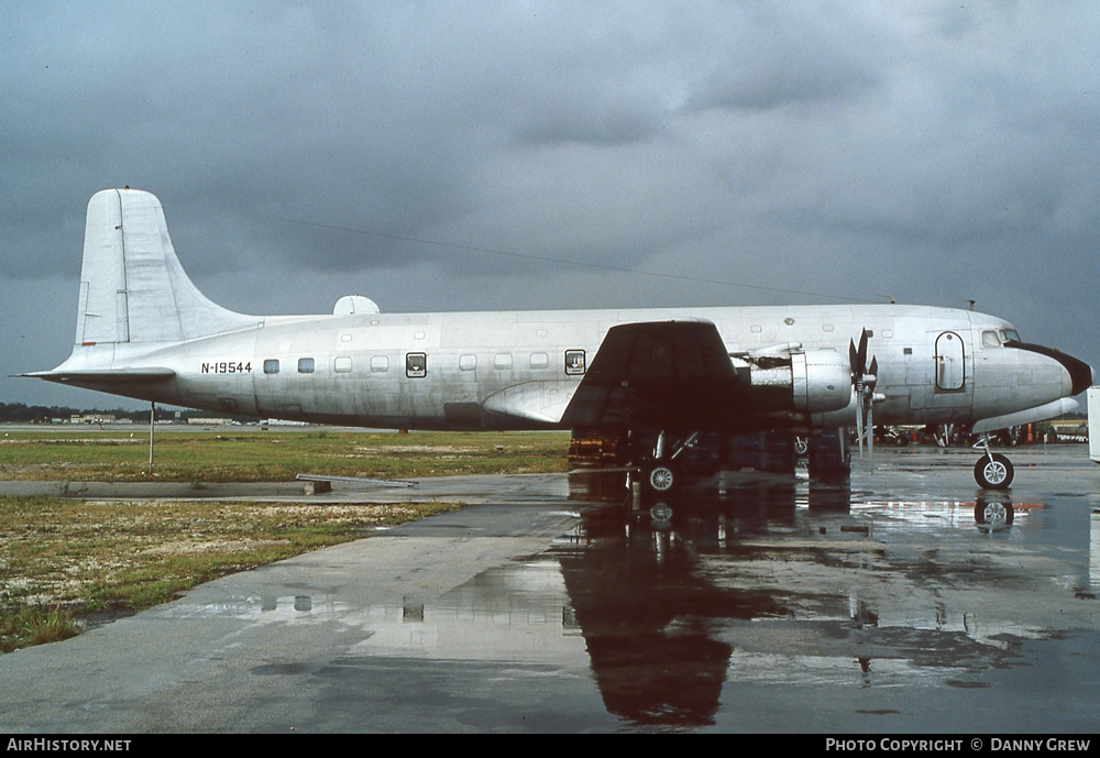 Aircraft Photo of N19544 | Douglas DC-6(F) | AirHistory.net #264325