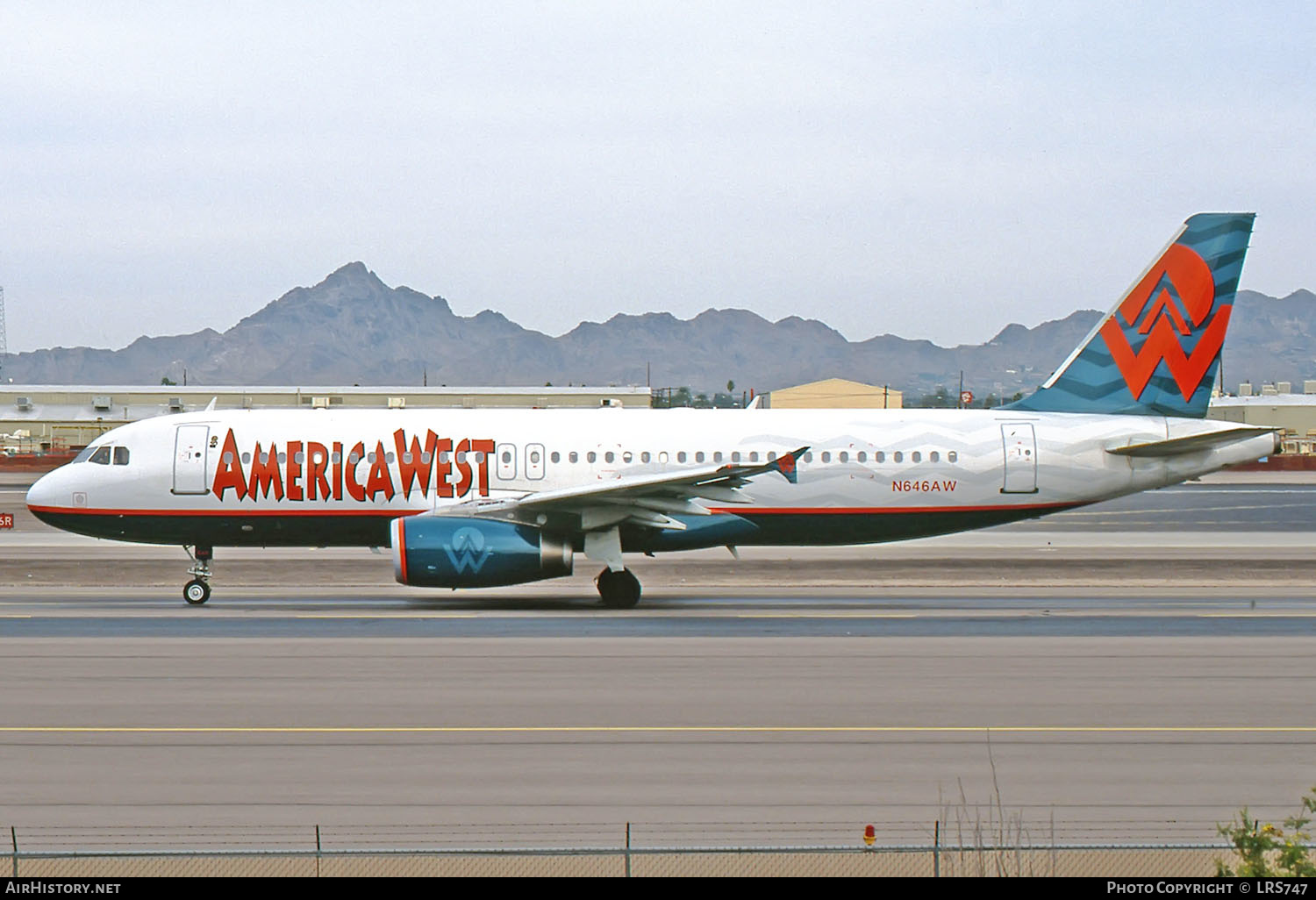 Aircraft Photo of N646AW | Airbus A320-231 | America West Airlines | AirHistory.net #264329