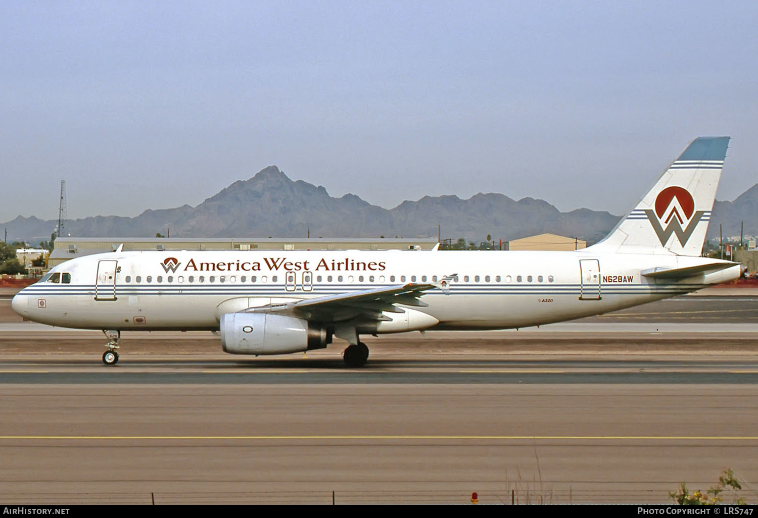 Aircraft Photo of N628AW | Airbus A320-231 | America West Airlines | AirHistory.net #264335