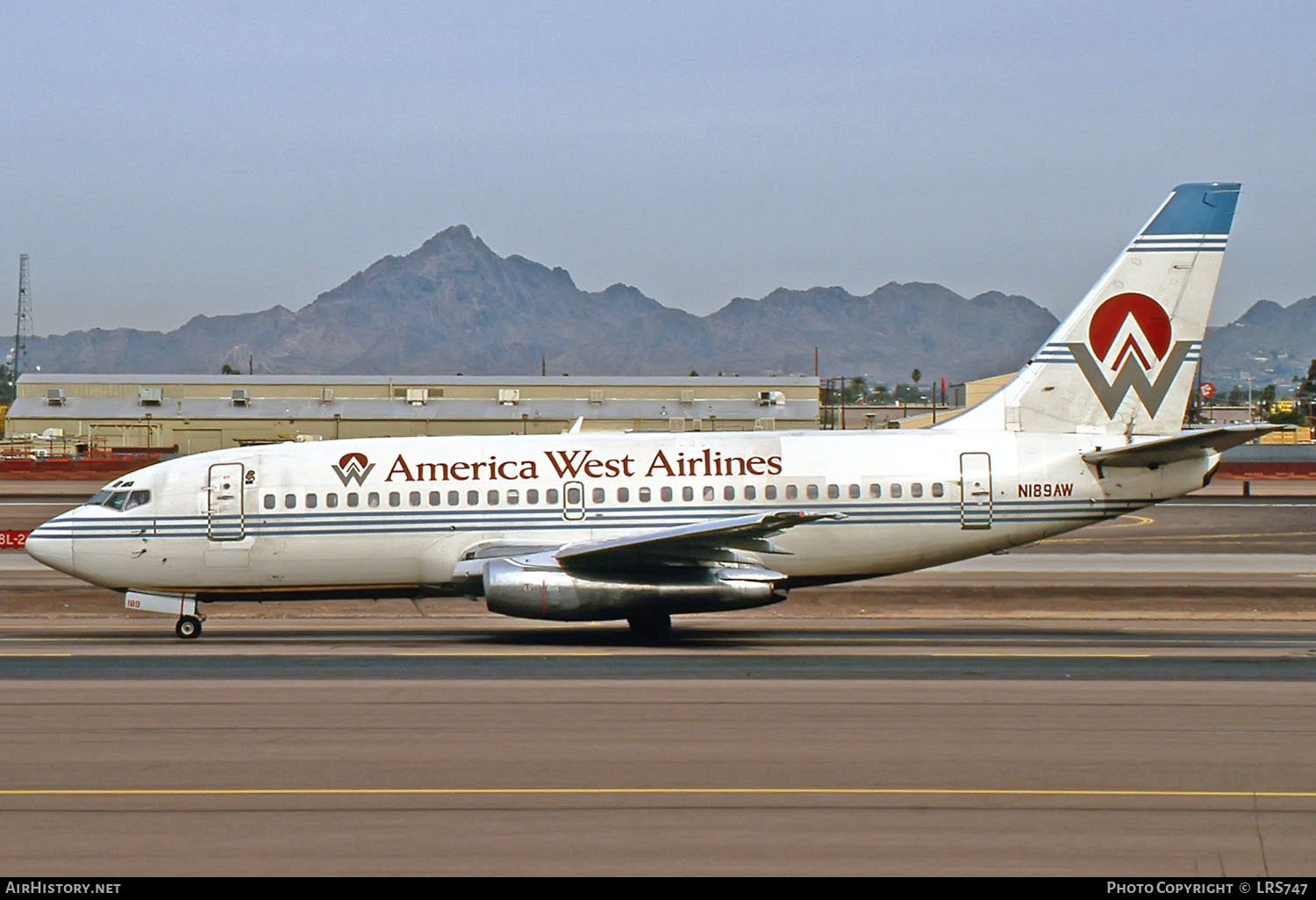 Aircraft Photo of N189AW | Boeing 737-277/Adv | America West Airlines | AirHistory.net #264339