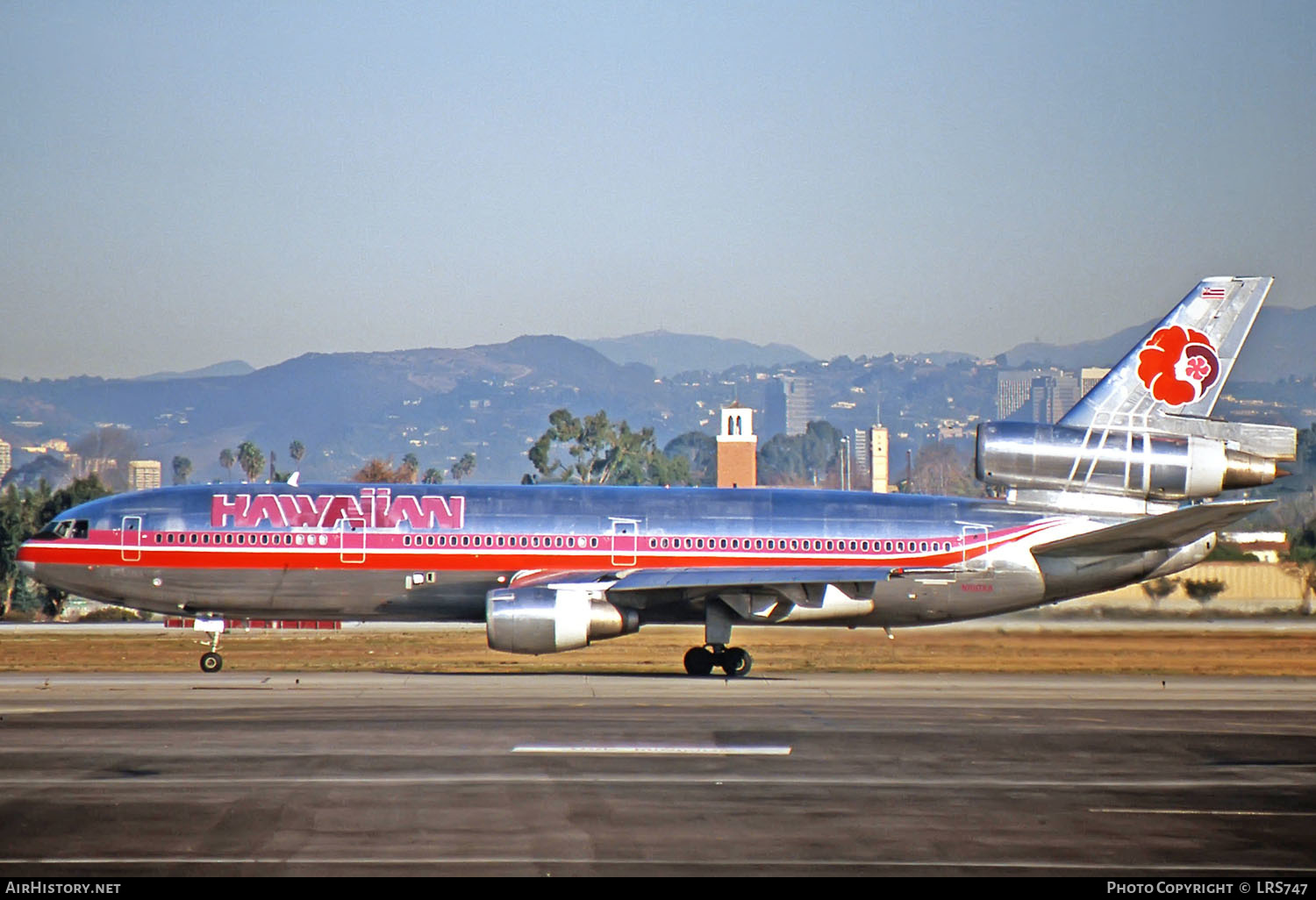 Aircraft Photo of N160AA | McDonnell Douglas DC-10-10 | Hawaiian Airlines | AirHistory.net #264341