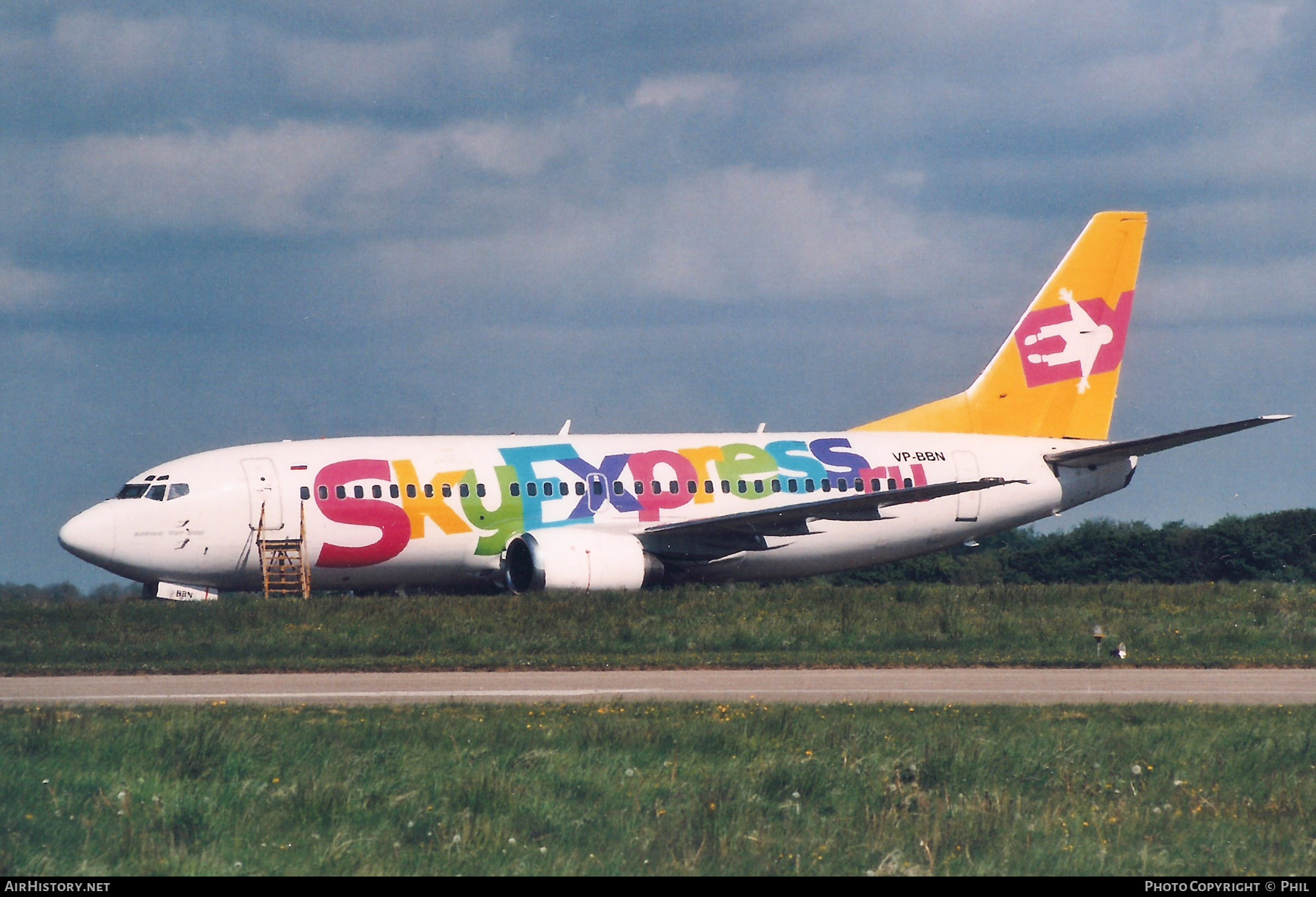 Aircraft Photo of VP-BBN | Boeing 737-330 | Sky Express | AirHistory.net #264401