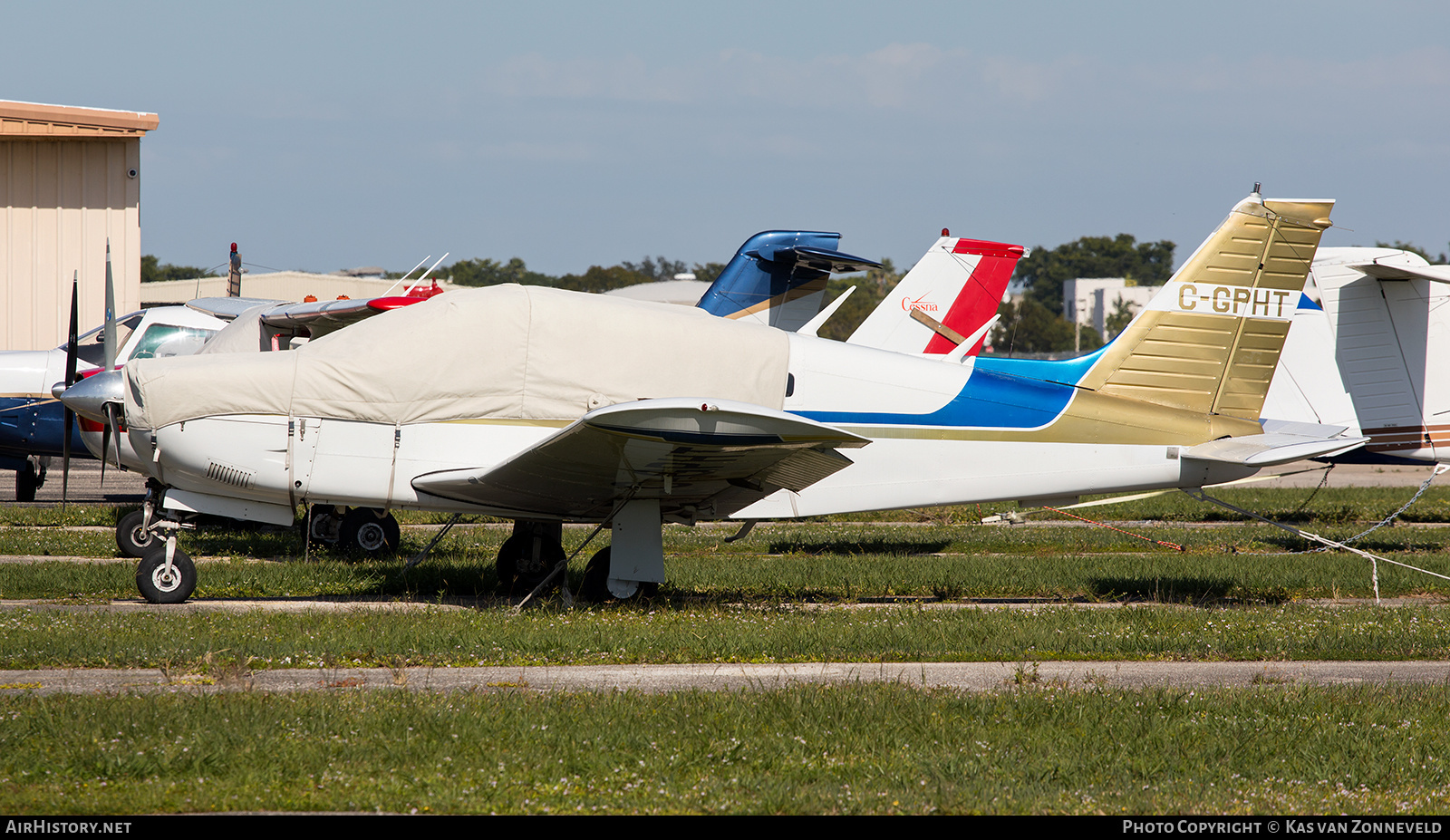 Aircraft Photo of C-GPHT | Piper PA-28R-200 Cherokee Arrow II | AirHistory.net #264467