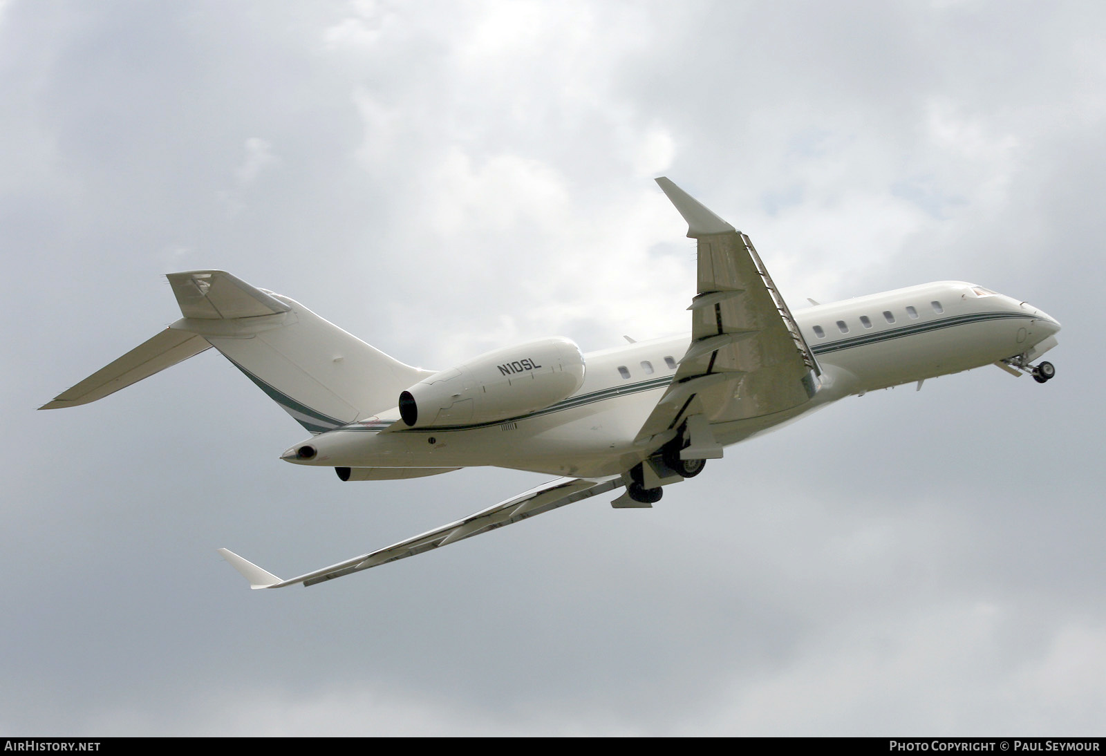 Aircraft Photo of N10SL | Bombardier Global 5000 (BD-700-1A11) | AirHistory.net #264617
