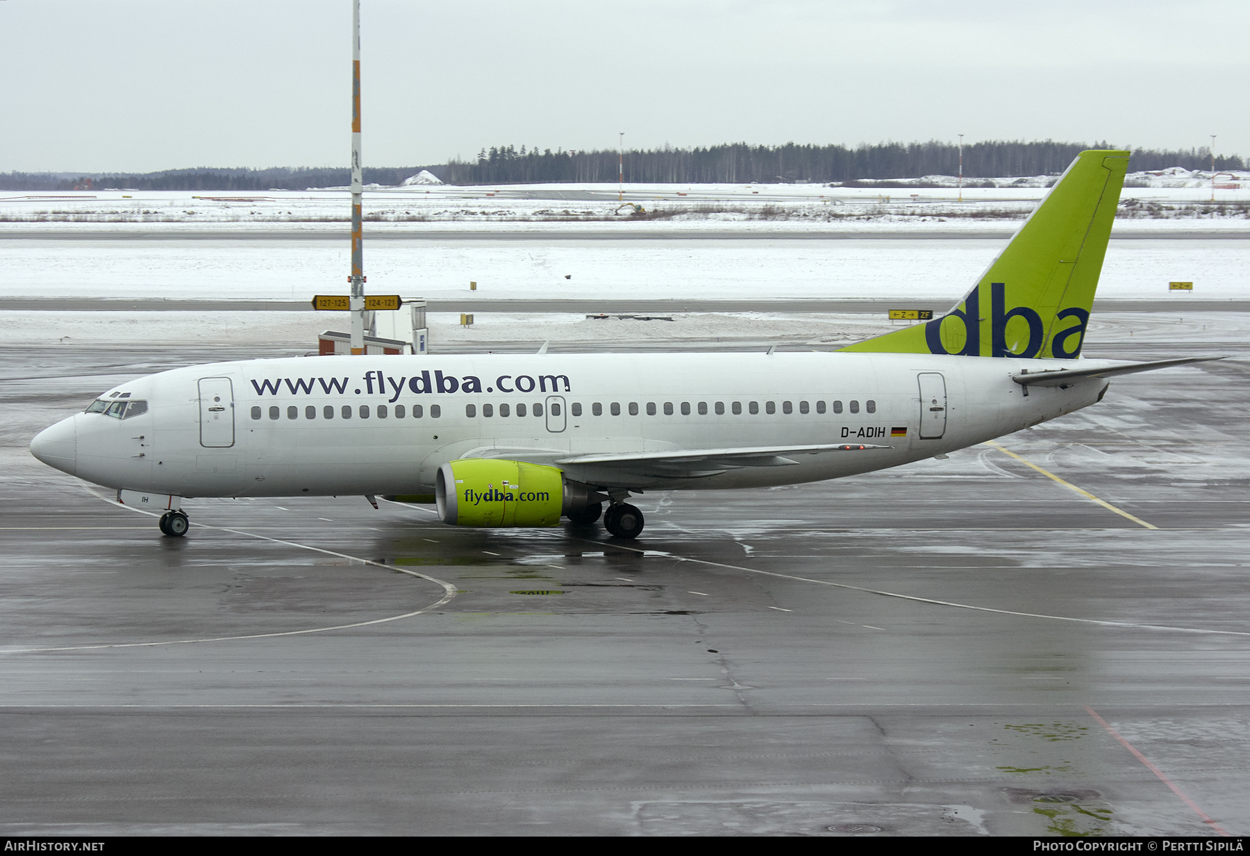 Aircraft Photo of D-ADIH | Boeing 737-3Y0 | DBA - Deutsche BA | AirHistory.net #264652