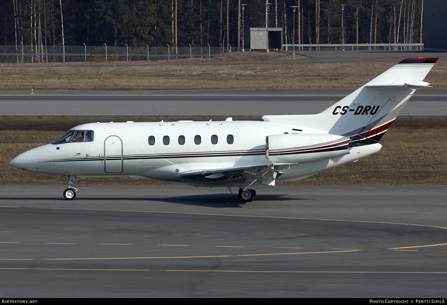 Aircraft Photo of CS-DRU | Raytheon Hawker 800XPi | AirHistory.net #264680