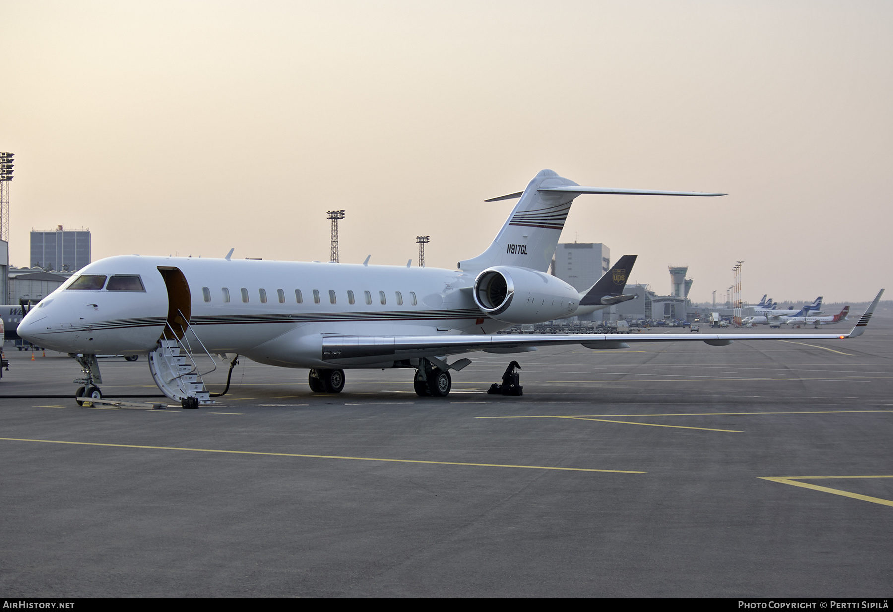 Aircraft Photo of N917GL | Bombardier Global Express (BD-700-1A10) | AirHistory.net #264697