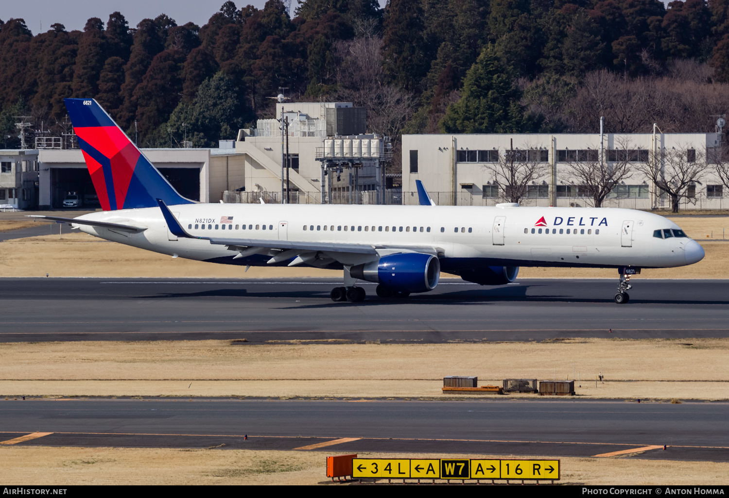 Aircraft Photo of N821DX | Boeing 757-26D | Delta Air Lines | AirHistory.net #264761