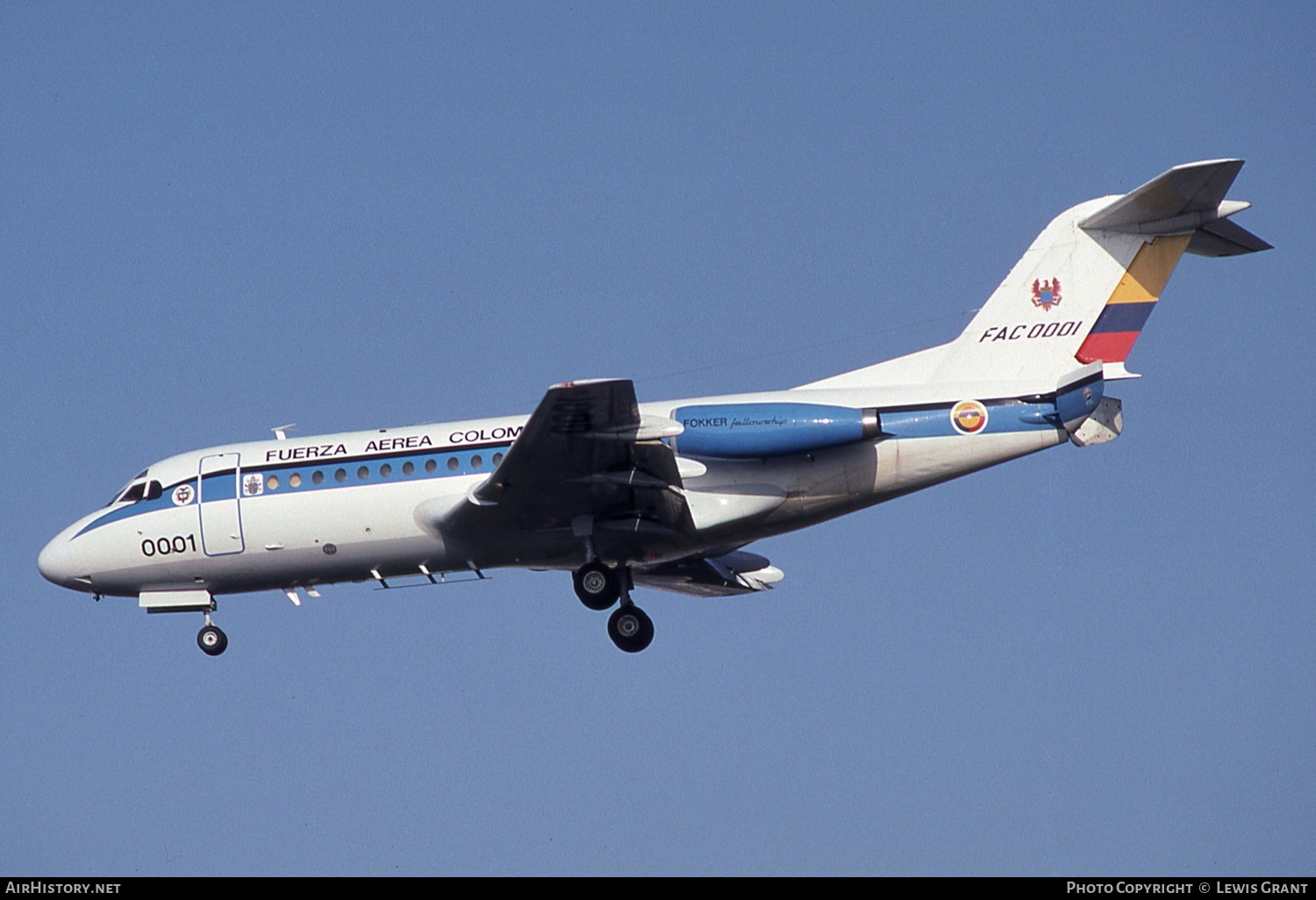 Aircraft Photo of FAC0001 / 0001 | Fokker F28-1000 Fellowship | Colombia - Air Force | AirHistory.net #264802