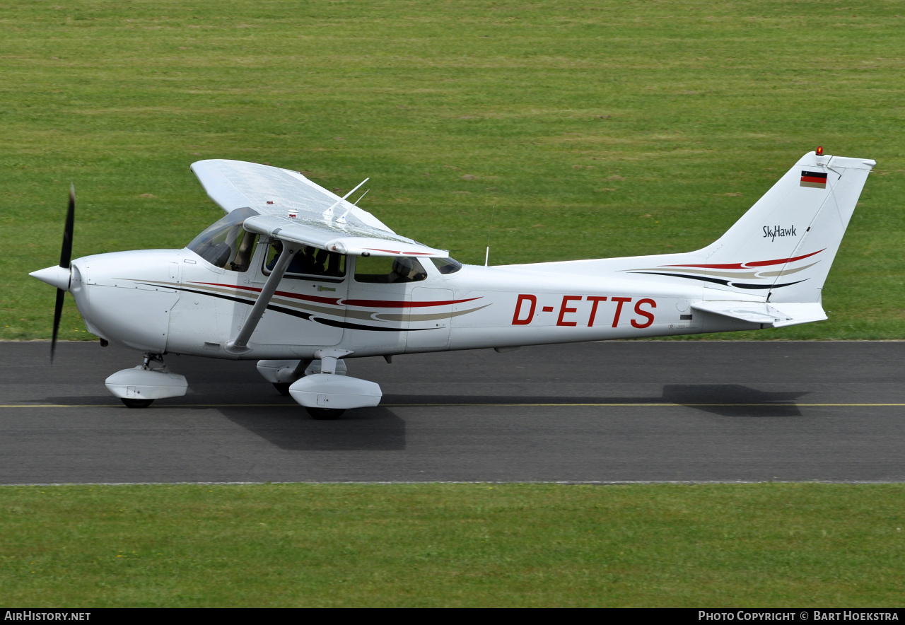 Aircraft Photo of D-ETTS | Cessna 172R Skyhawk | AirHistory.net #264816