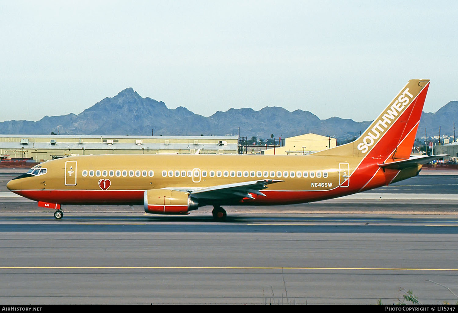 Aircraft Photo of N646SW | Boeing 737-3H4 | Southwest Airlines | AirHistory.net #264835