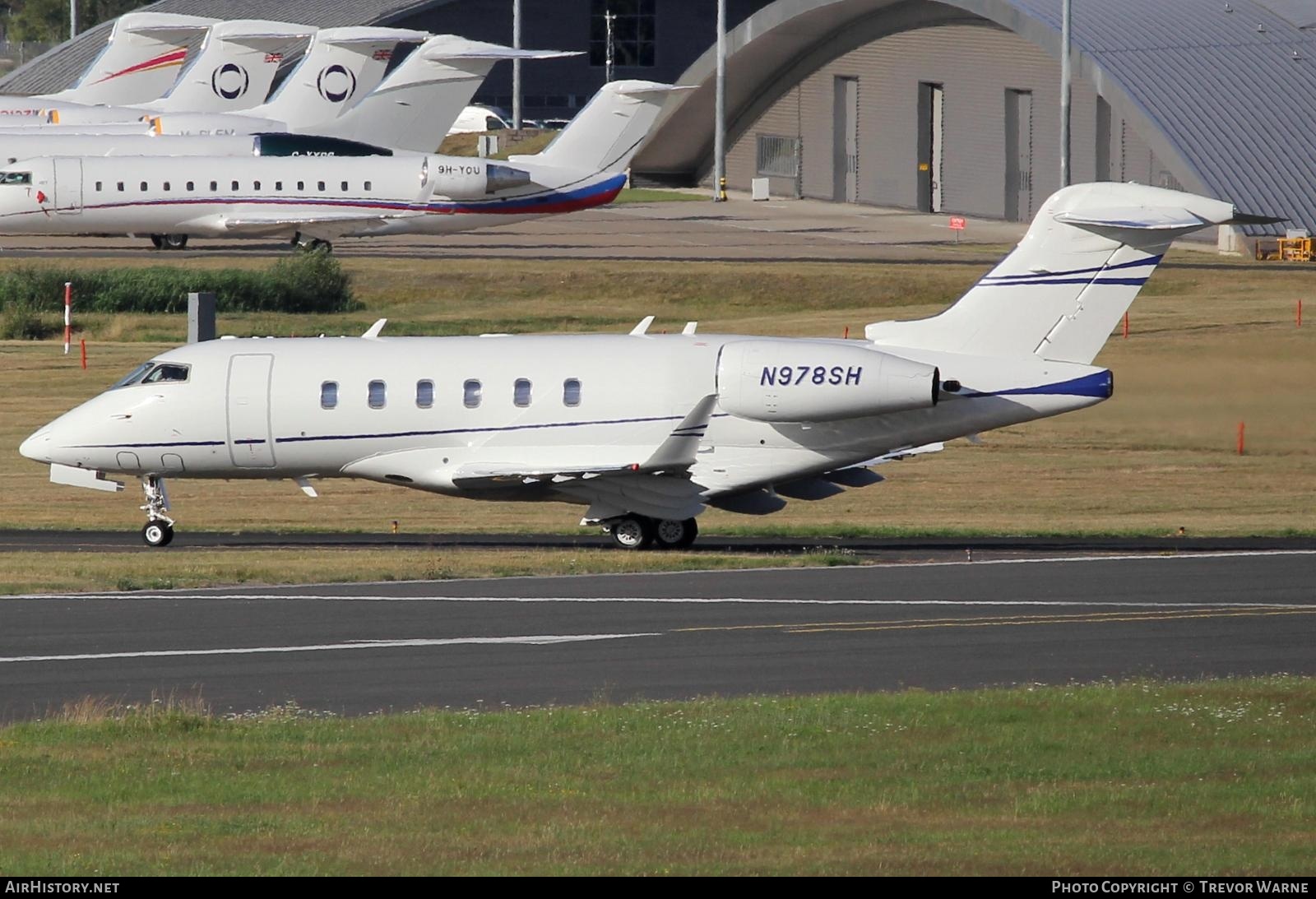 Aircraft Photo of N978SH | Bombardier Challenger 350 (BD-100-1A10) | AirHistory.net #264863