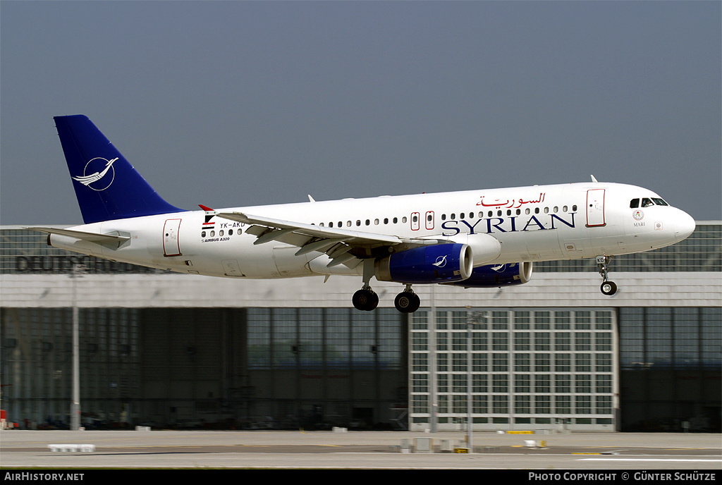 Aircraft Photo of YK-AKD | Airbus A320-232 | Syrian Air | AirHistory.net #264920