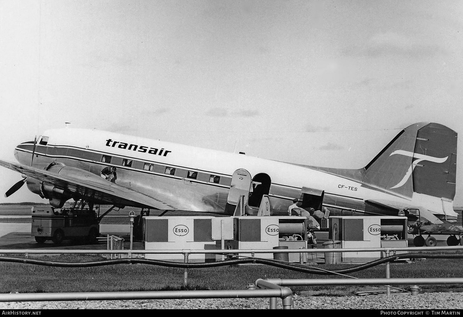 Aircraft Photo of CF-TES | Douglas C-47A Dakota Mk.3 | Transair | AirHistory.net #264992