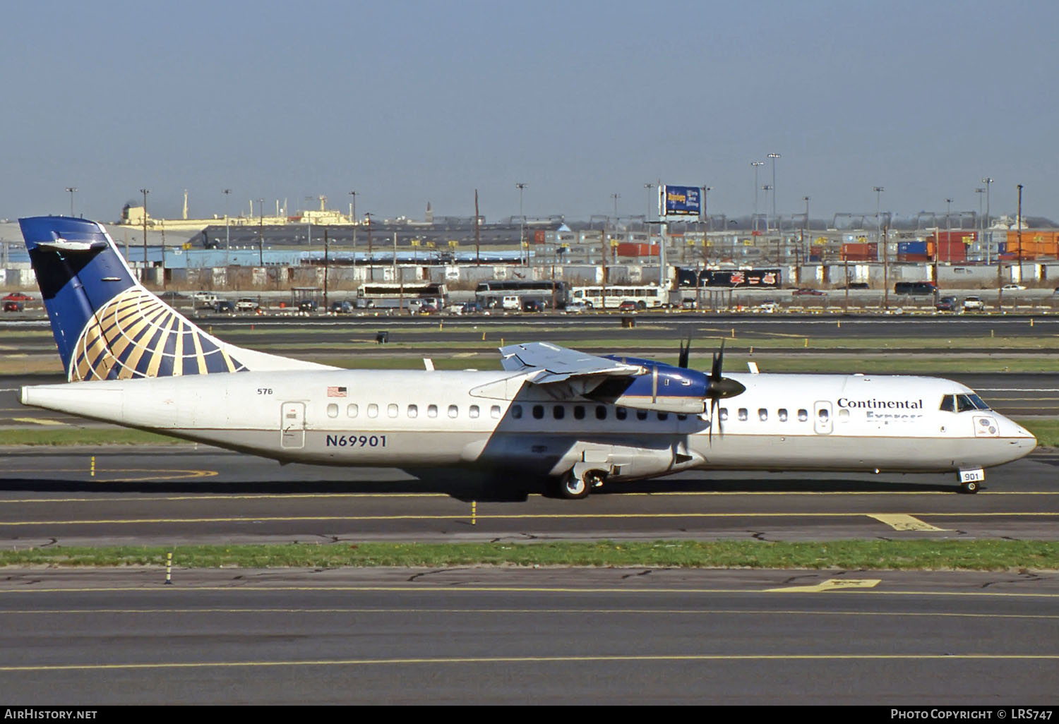 Aircraft Photo of N69901 | ATR ATR-72-212 | Continental Express | AirHistory.net #265030