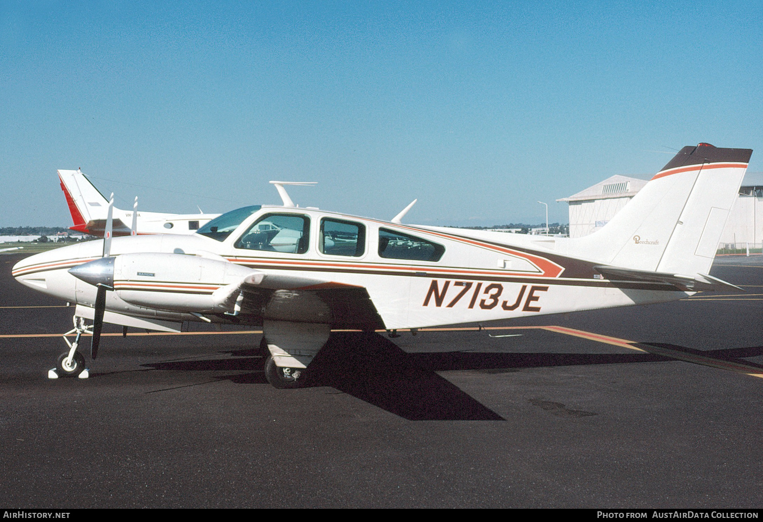 Aircraft Photo of N713JE | Beech E55 Baron | AirHistory.net #265070