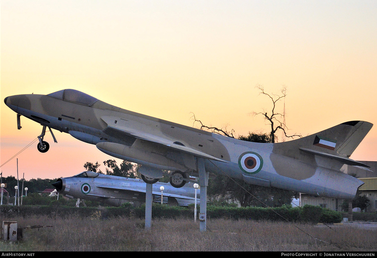 Aircraft Photo of 213 | Hawker Hunter F57 | Kuwait - Air Force | AirHistory.net #265101