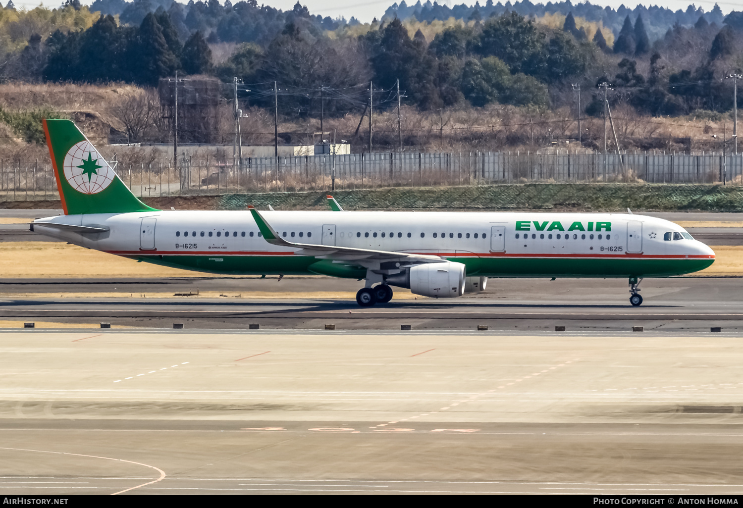 Aircraft Photo of B-16215 | Airbus A321-211 | EVA Air | AirHistory.net #265104