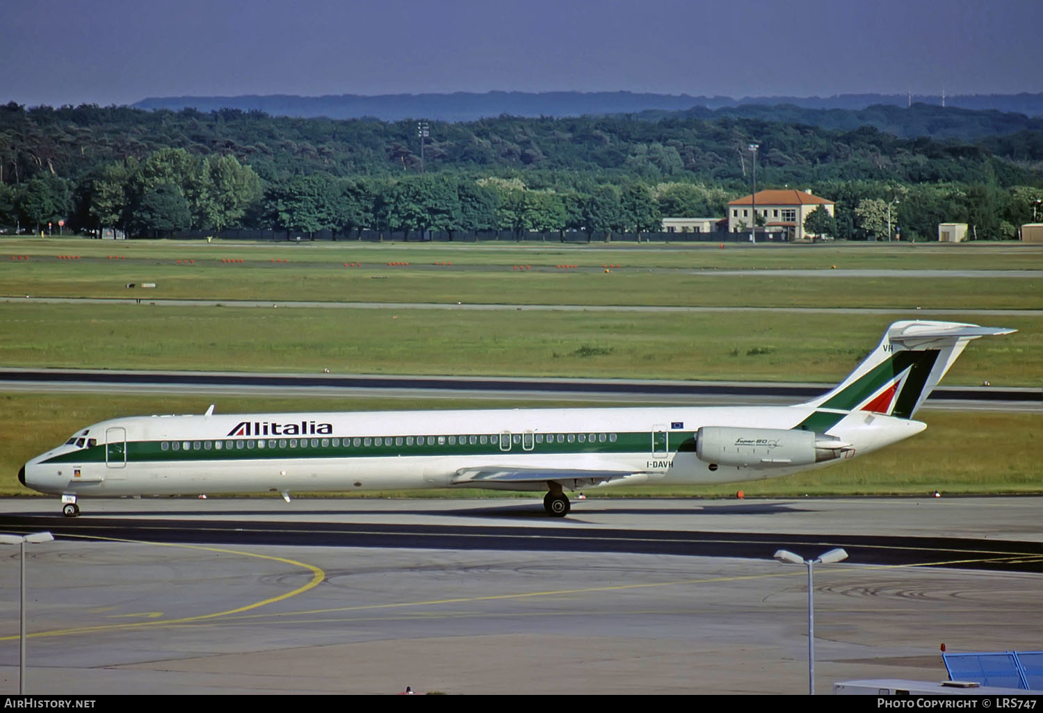 Aircraft Photo of I-DAVH | McDonnell Douglas MD-82 (DC-9-82) | Alitalia | AirHistory.net #265171