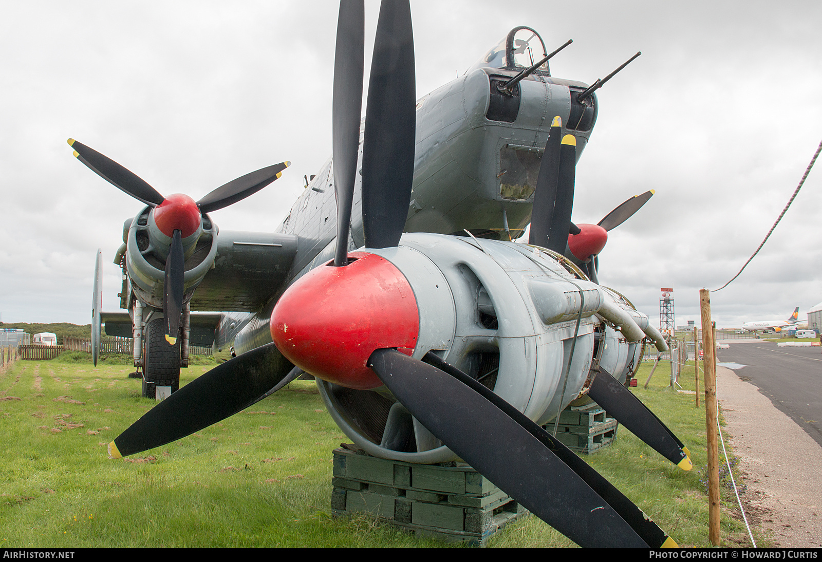 Aircraft Photo of WL795 | Avro 696 Shackleton MR2 | UK - Air Force | AirHistory.net #265248