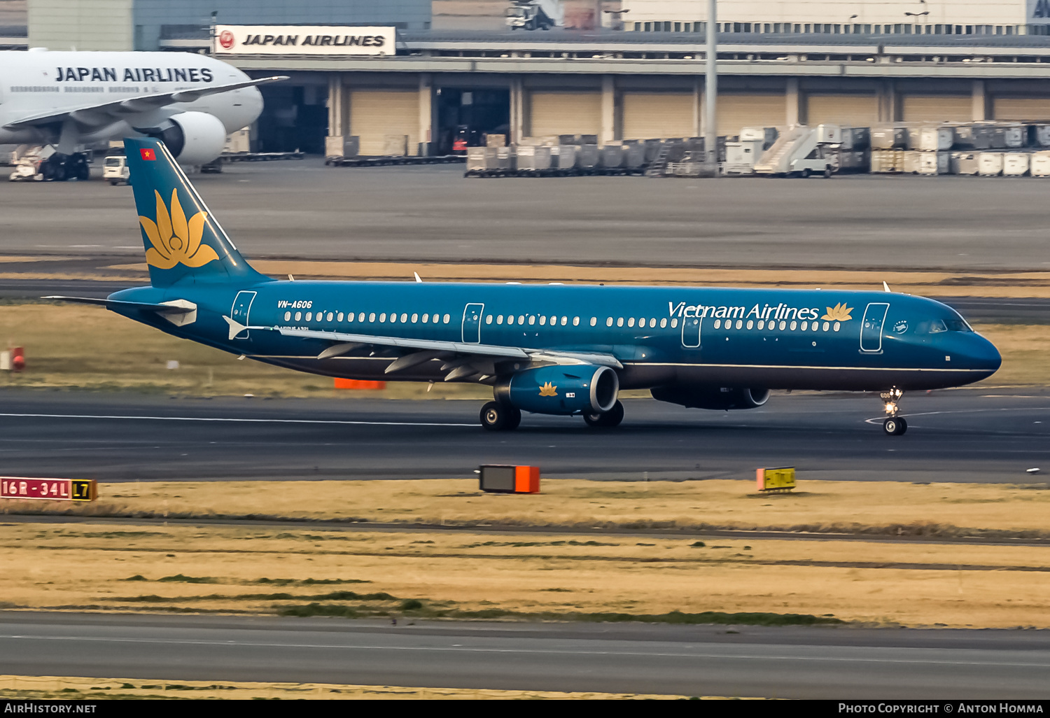 Aircraft Photo of VN-A606 | Airbus A321-231 | Vietnam Airlines | AirHistory.net #265286