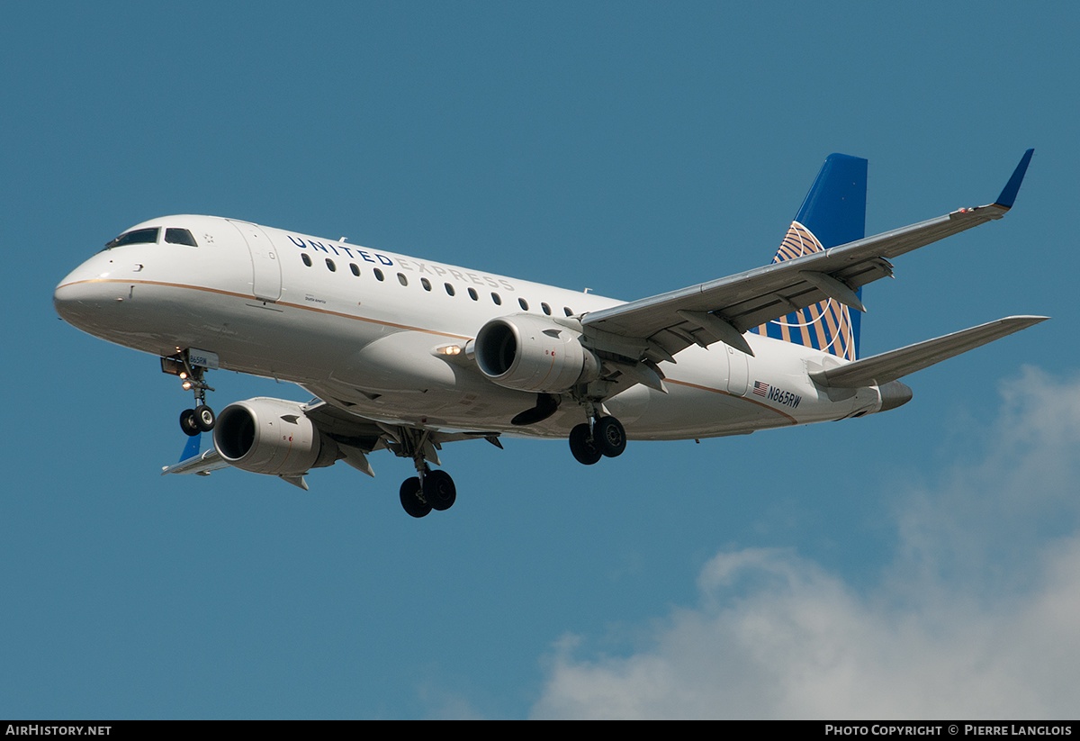 Aircraft Photo of N865RW | Embraer 170SE (ERJ-170-100SE) | United Express | AirHistory.net #265332