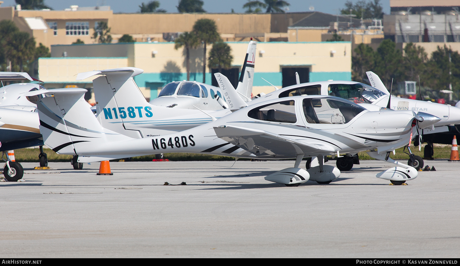 Aircraft Photo of N648DS | Diamond DA40 Diamond Star | AirHistory.net #265358