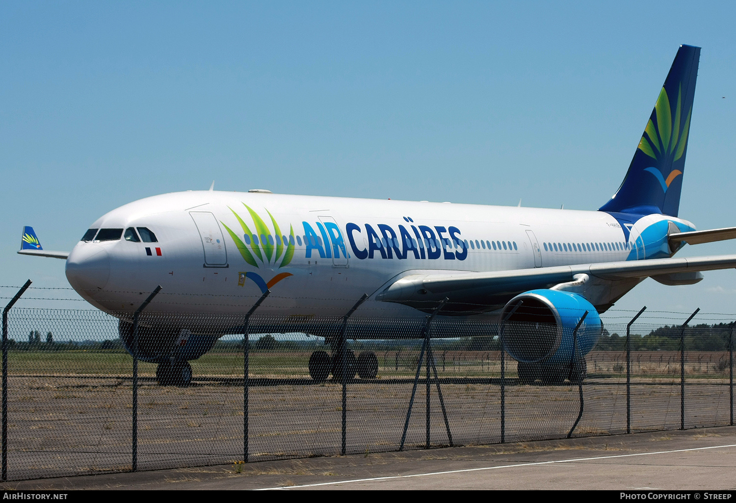 Aircraft Photo of F-HHUB | Airbus A330-223 | Air Caraïbes | AirHistory.net #265418