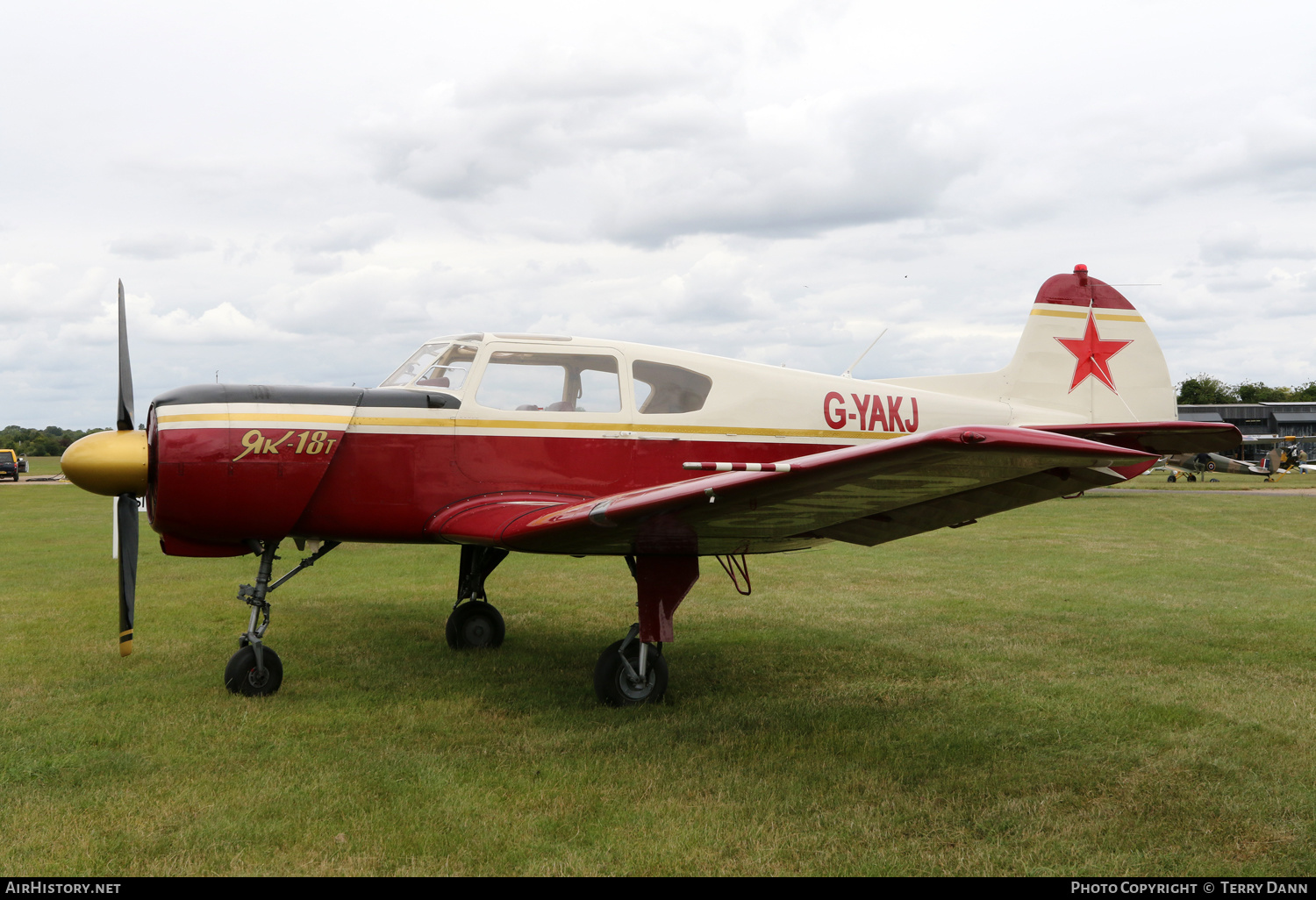 Aircraft Photo of G-YAKJ | Yakovlev Yak-18T | AirHistory.net #265421