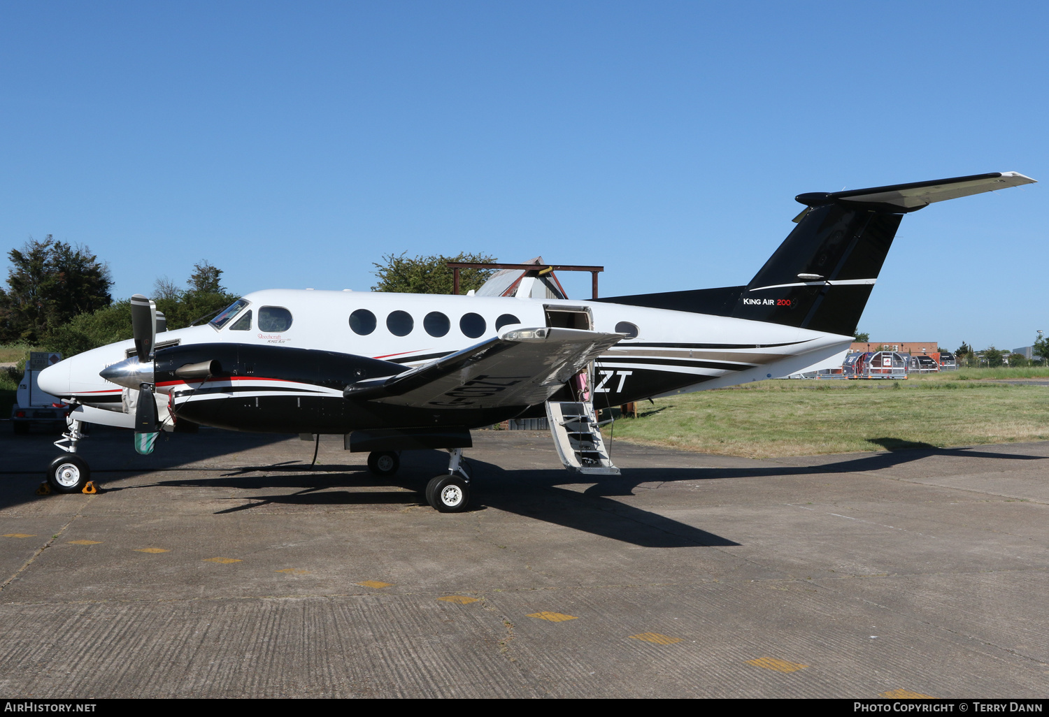 Aircraft Photo of G-CDZT | Raytheon B200 King Air | AirHistory.net #265430