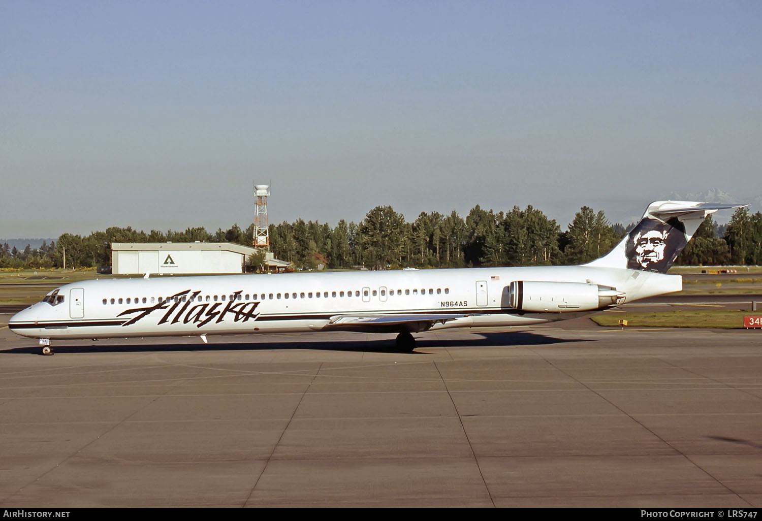 Aircraft Photo of N964AS | McDonnell Douglas MD-83 (DC-9-83) | Alaska Airlines | AirHistory.net #265485