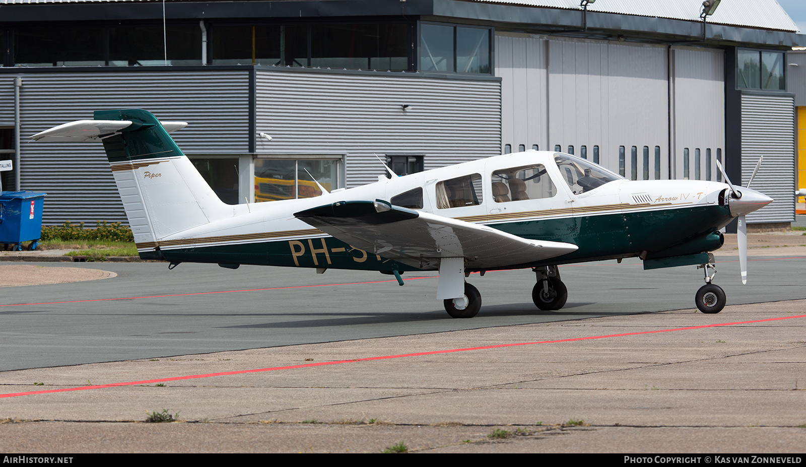 Aircraft Photo of PH-SPF | Piper PA-28RT-201T Turbo Arrow IV | AirHistory.net #265523