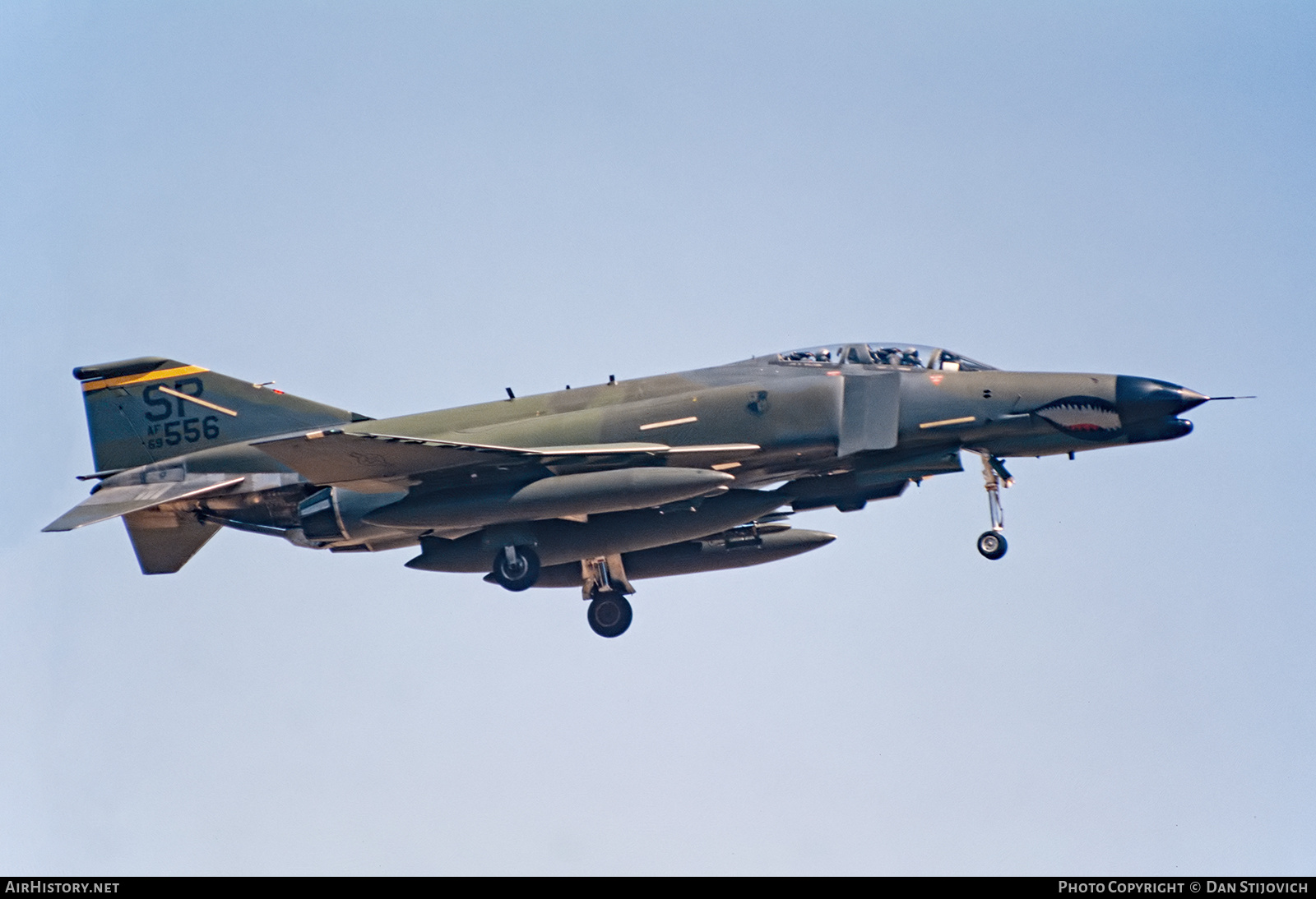 Aircraft Photo of 69-7556 / AF69-556 | McDonnell Douglas F-4G Phantom II | USA - Air Force | AirHistory.net #265575