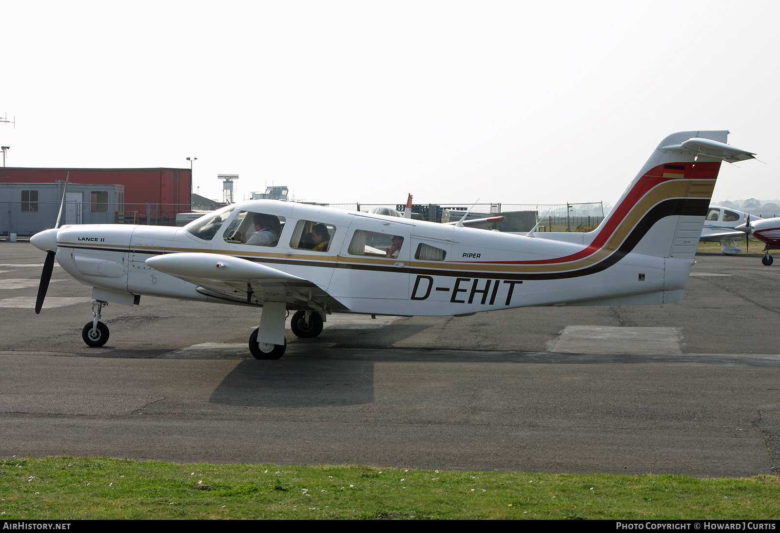 Aircraft Photo of D-EHIT | Piper PA-32RT-300 Lance II | AirHistory.net #265607