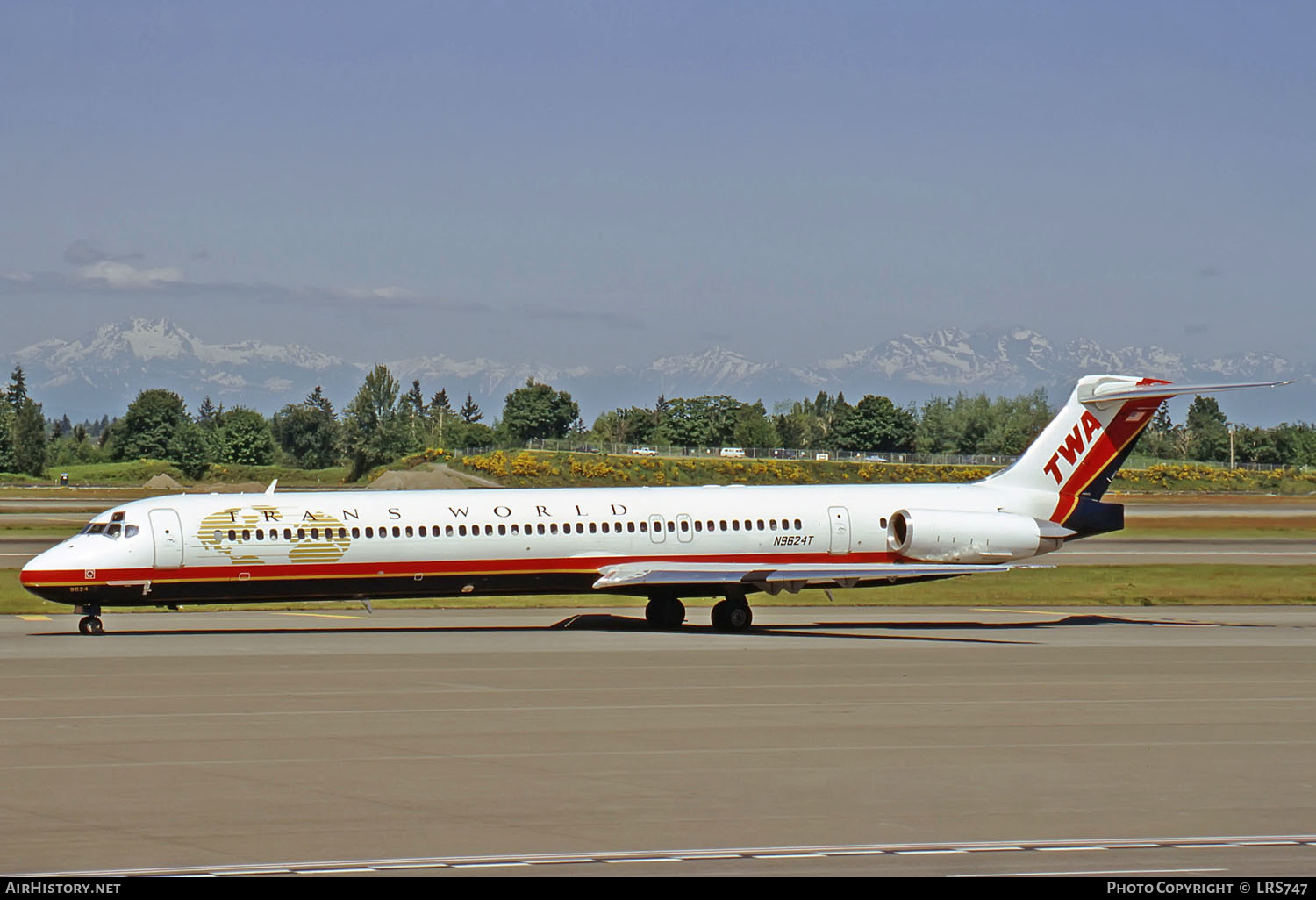 Aircraft Photo of N9624T | McDonnell Douglas MD-83 (DC-9-83) | Trans World Airlines - TWA | AirHistory.net #265700