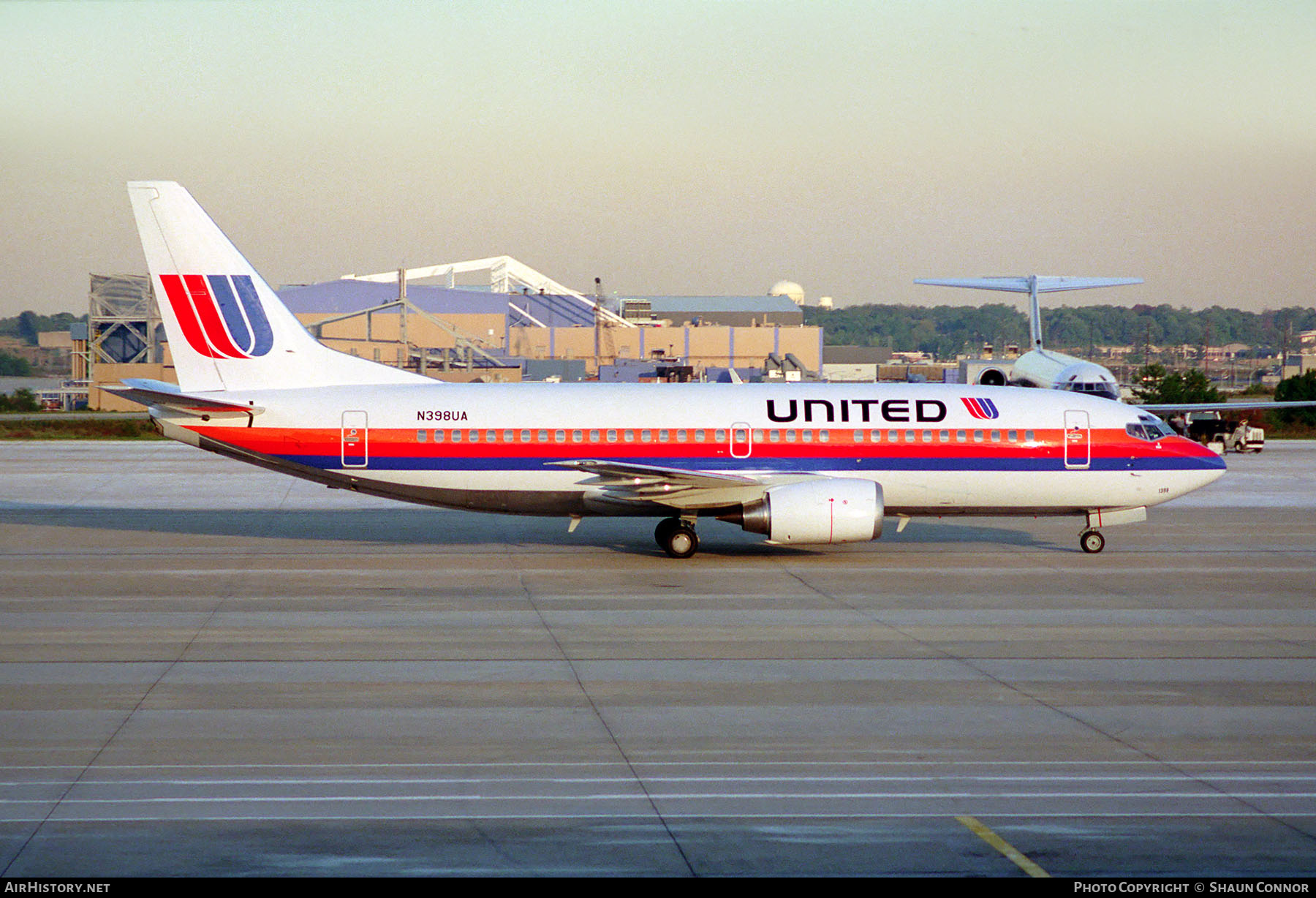 Aircraft Photo of N398UA | Boeing 737-322 | United Airlines | AirHistory.net #265708