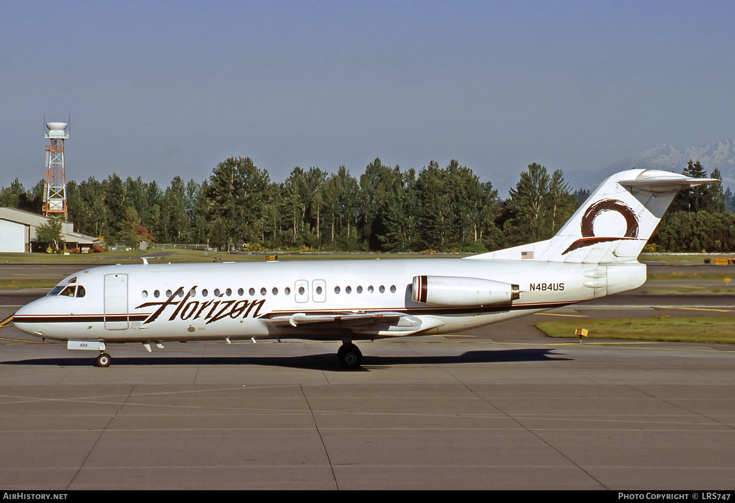 Aircraft Photo of N484US | Fokker F28-4000 Fellowship | Horizon Air | AirHistory.net #265714