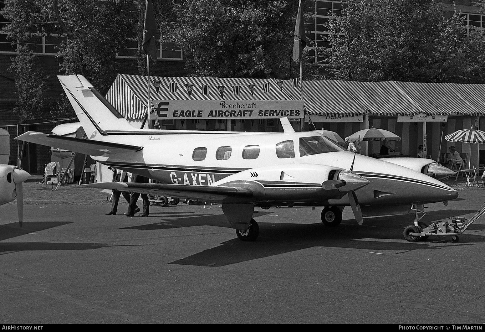Aircraft Photo of G-AXEN | Beech 60 Duke | AirHistory.net #265844